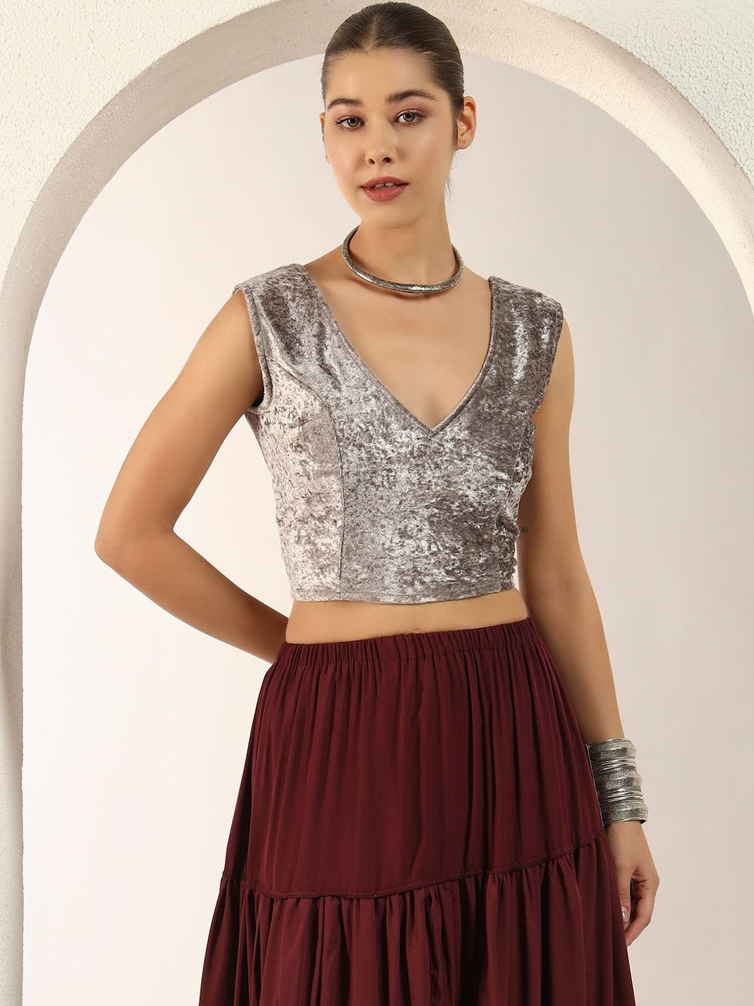VAARARO Velvet Blouson Top