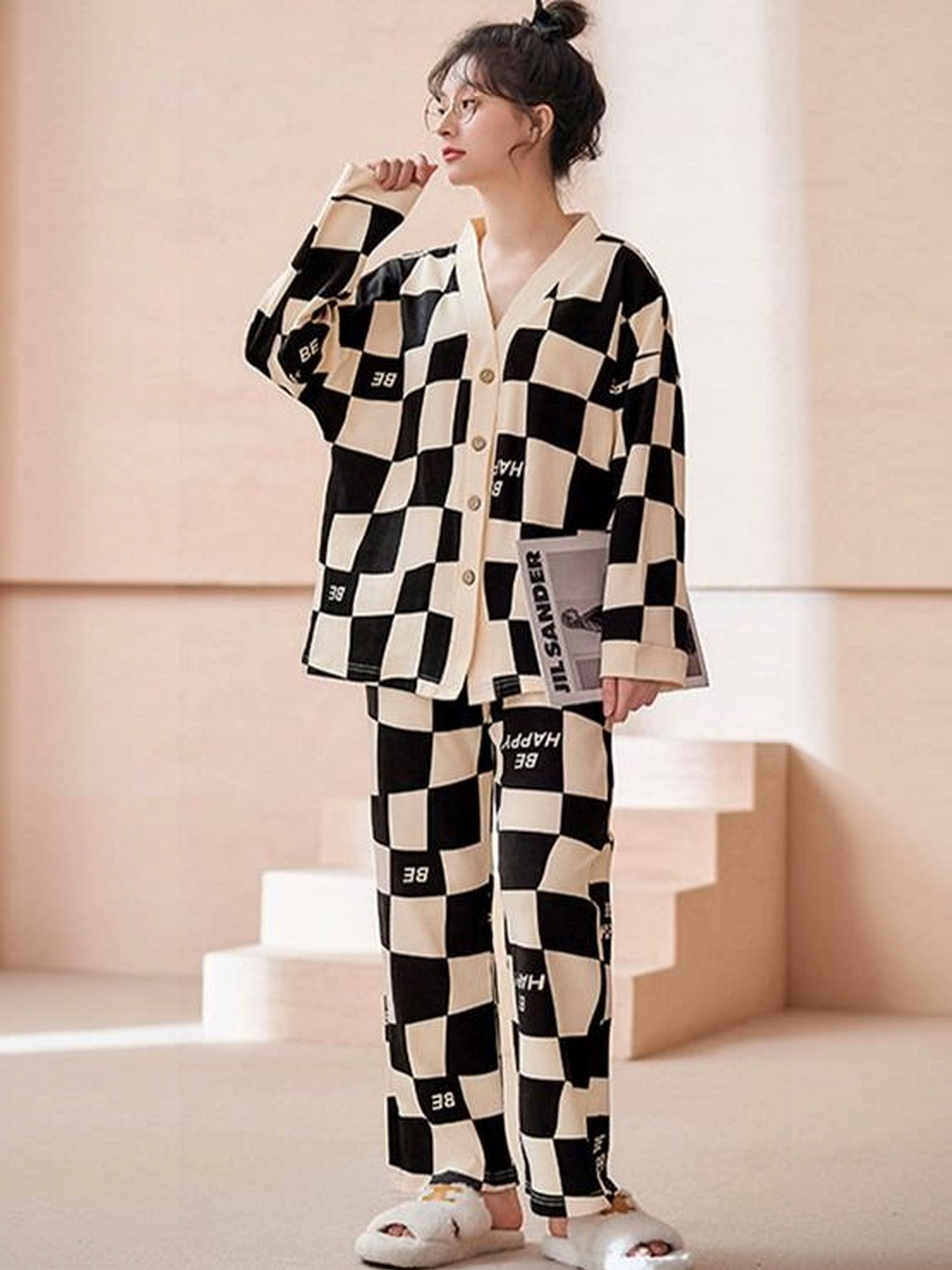 LARIX Women Printed Night suit