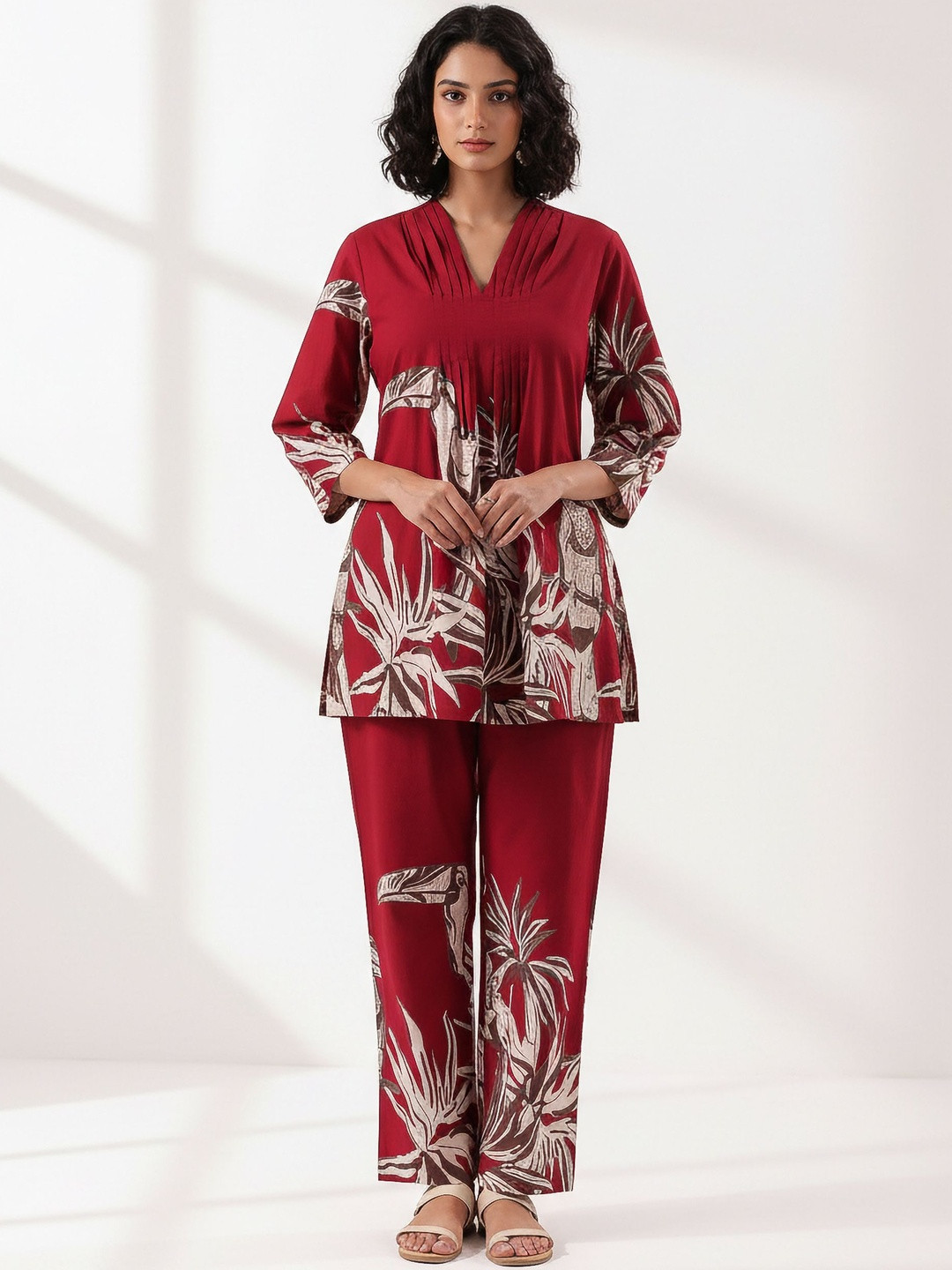 Kirrin Women Printed Top with Trousers