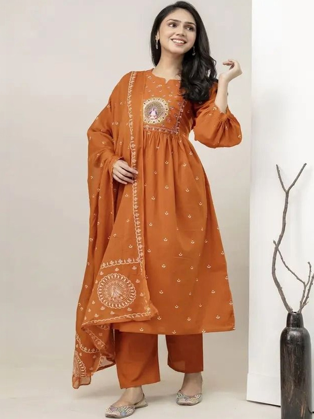 ADHIRITI Women Ethnic Motifs Embroidered Empire Thread Work Kurta with Palazzos & With Dupatta