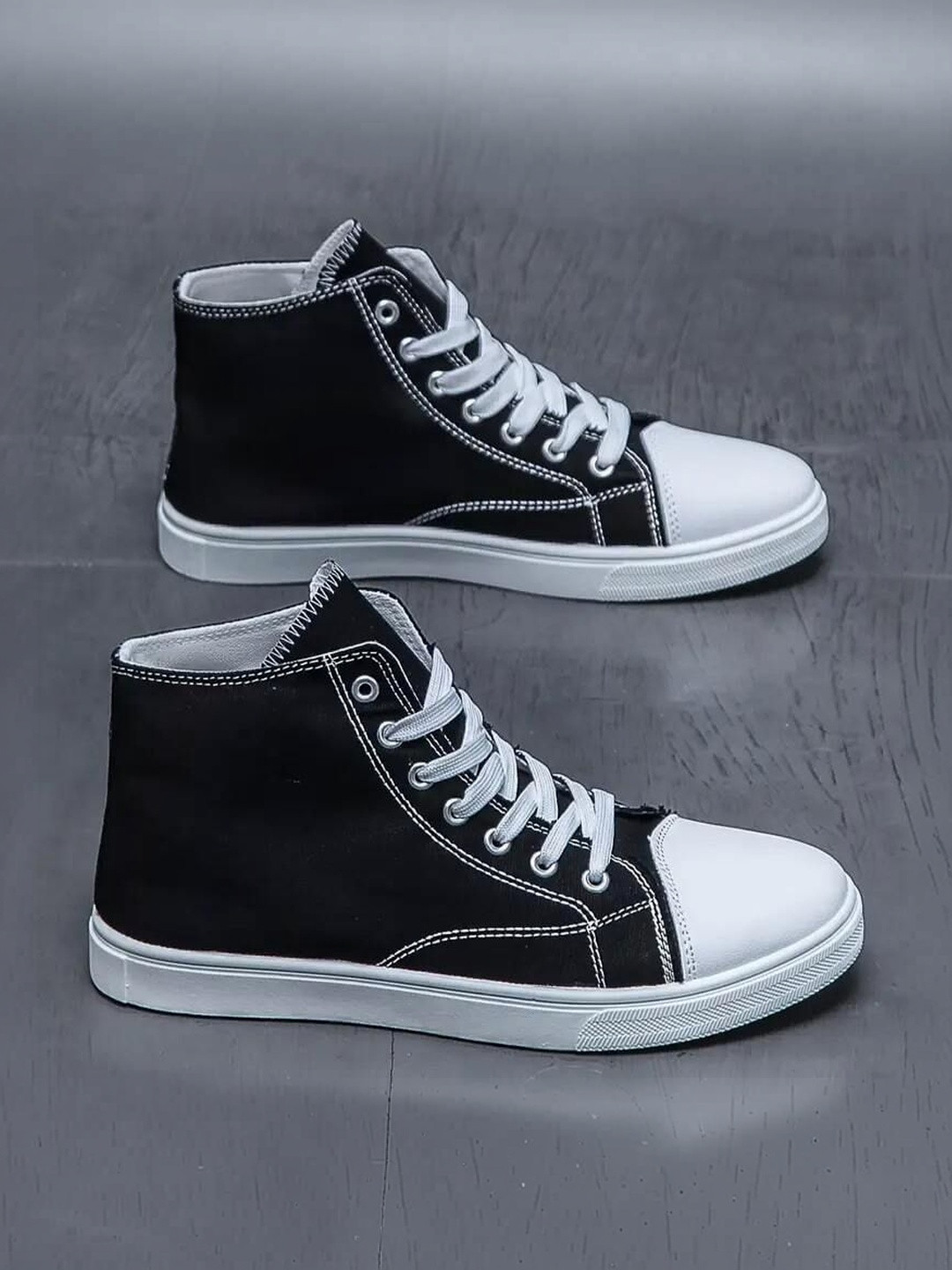 Lejano Men Sneakers