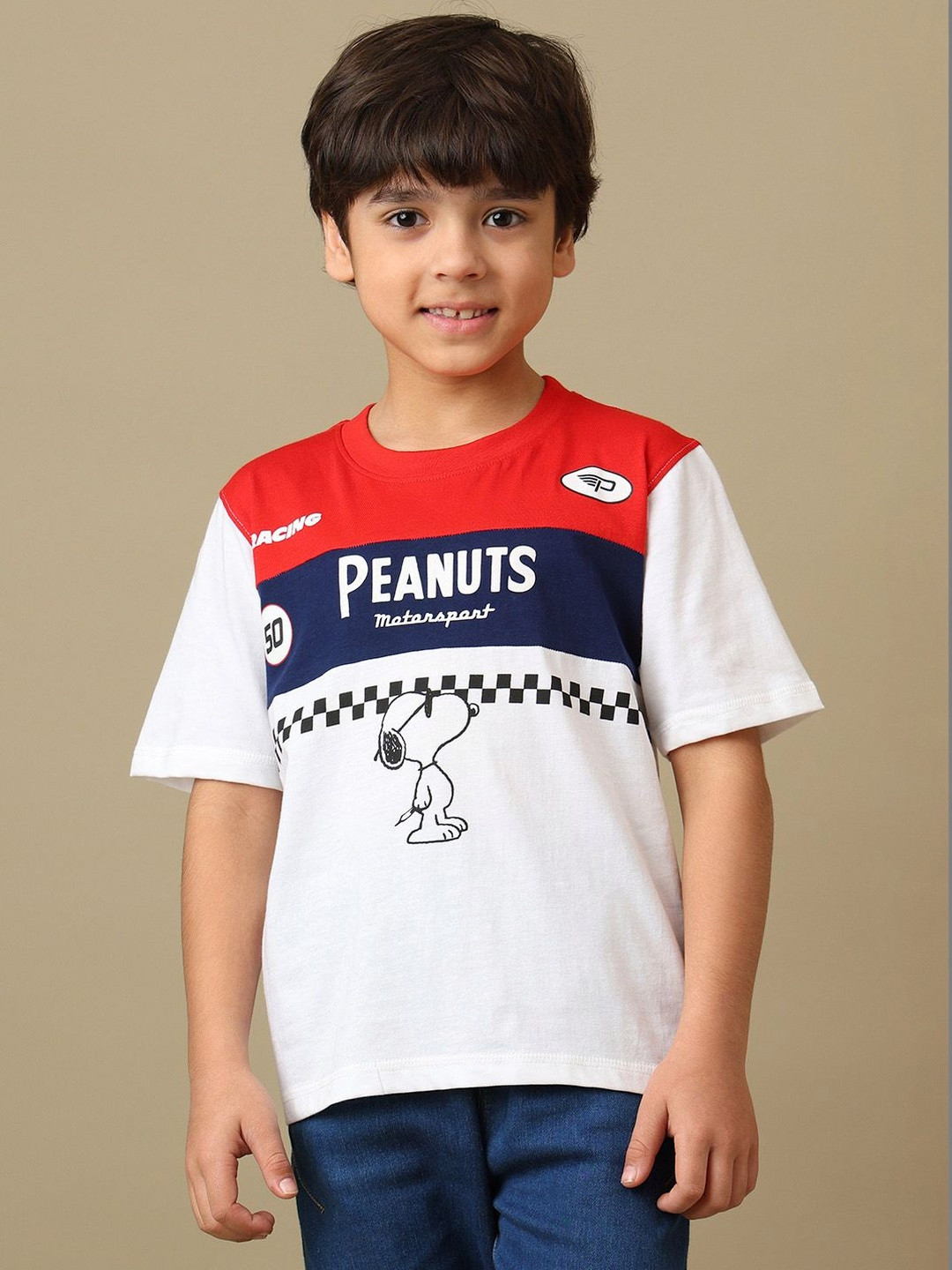 Kids Ville Boys Peanuts Printed Pure Cotton Relaxed-Fit T-Shirt