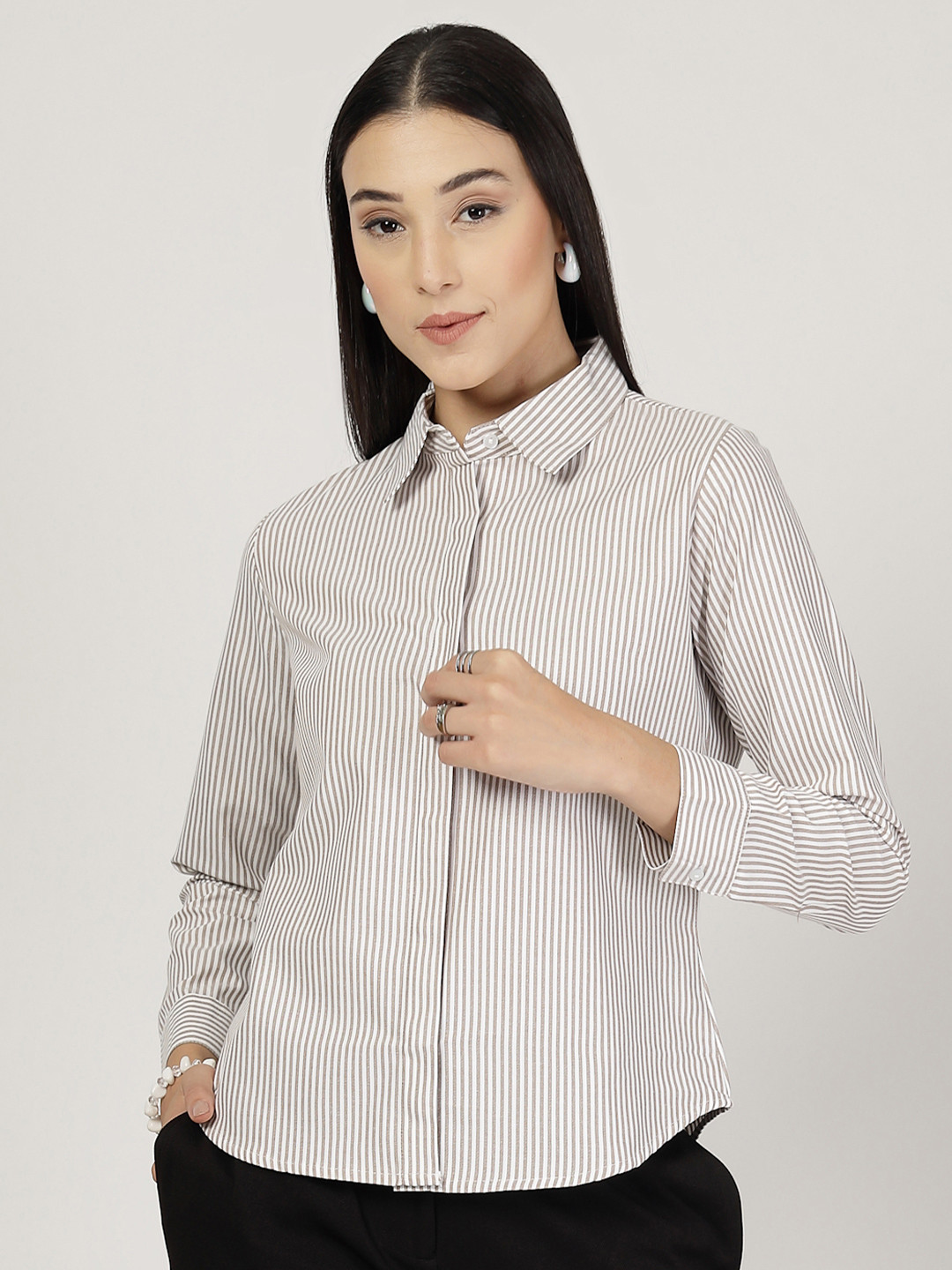 Style Quotient Women Smart Striped Spread Coller Relexed Fit Shirt