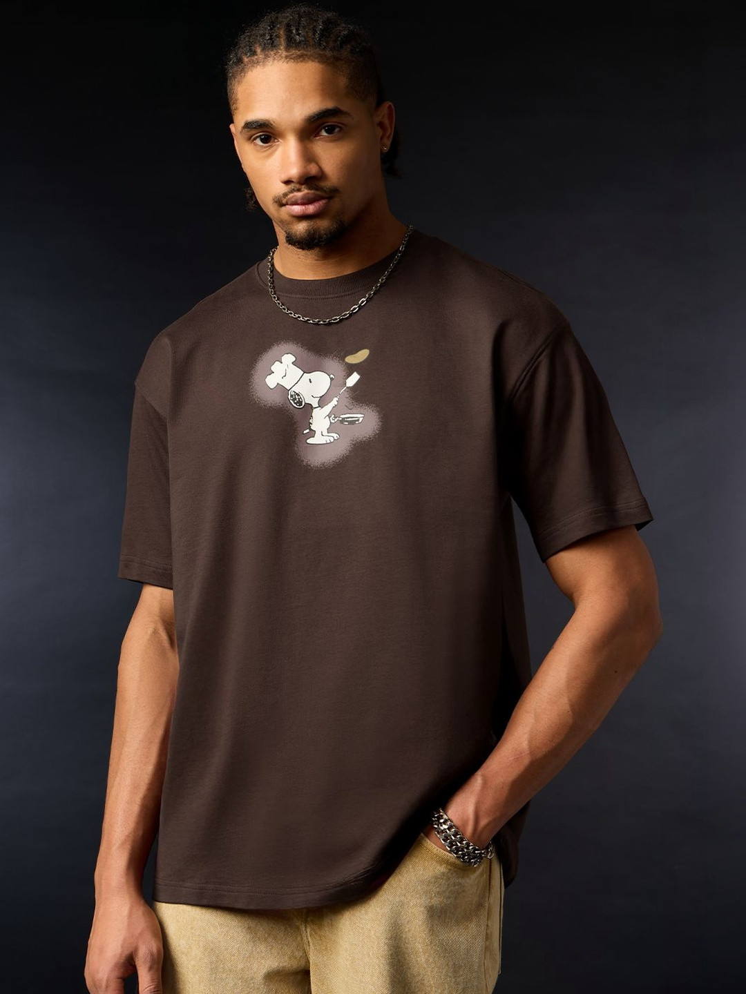 The Souled Store Men Oversized Peanuts Brown Tshirts