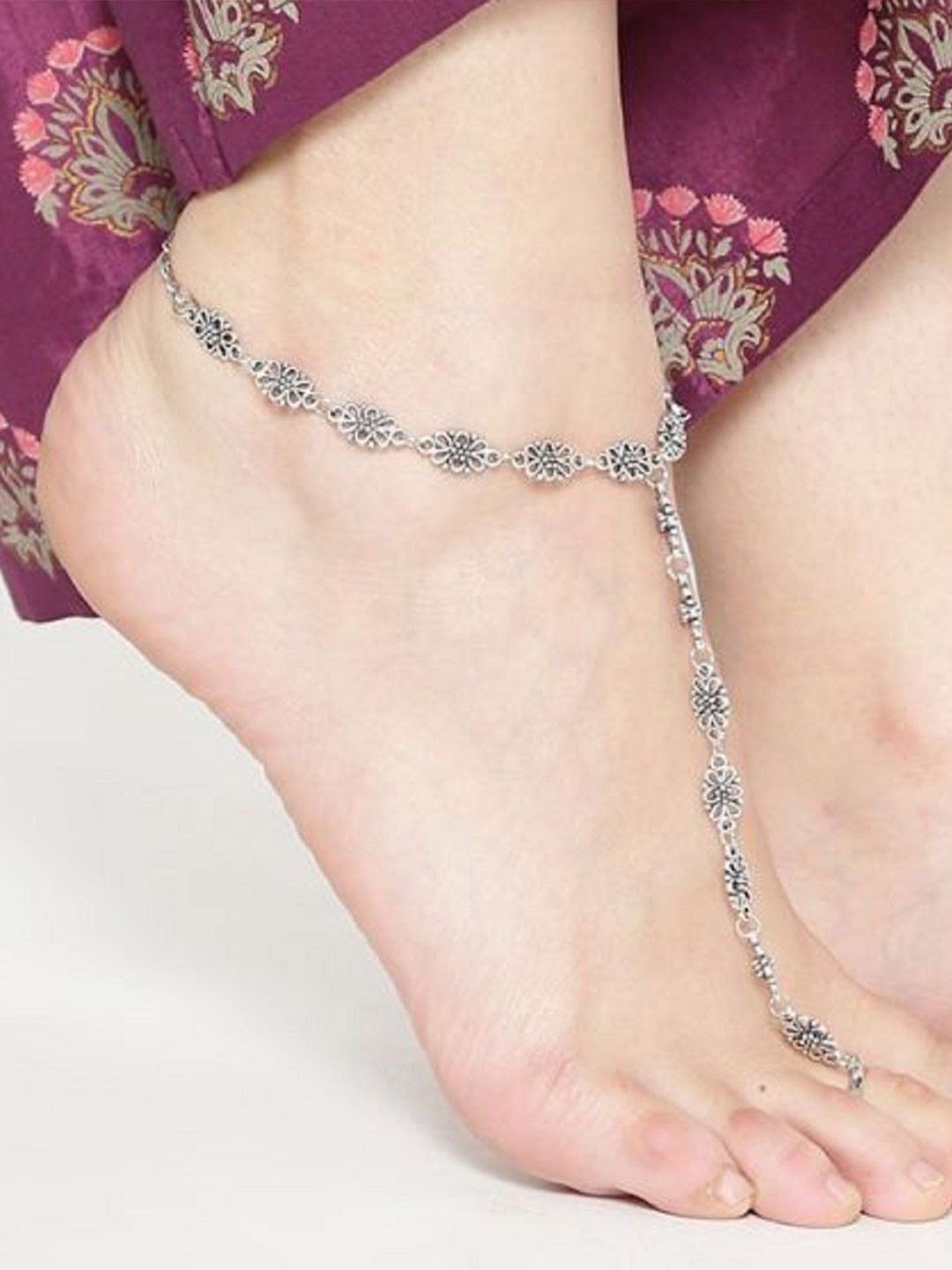 OOMPH Oxidised Single Anklet