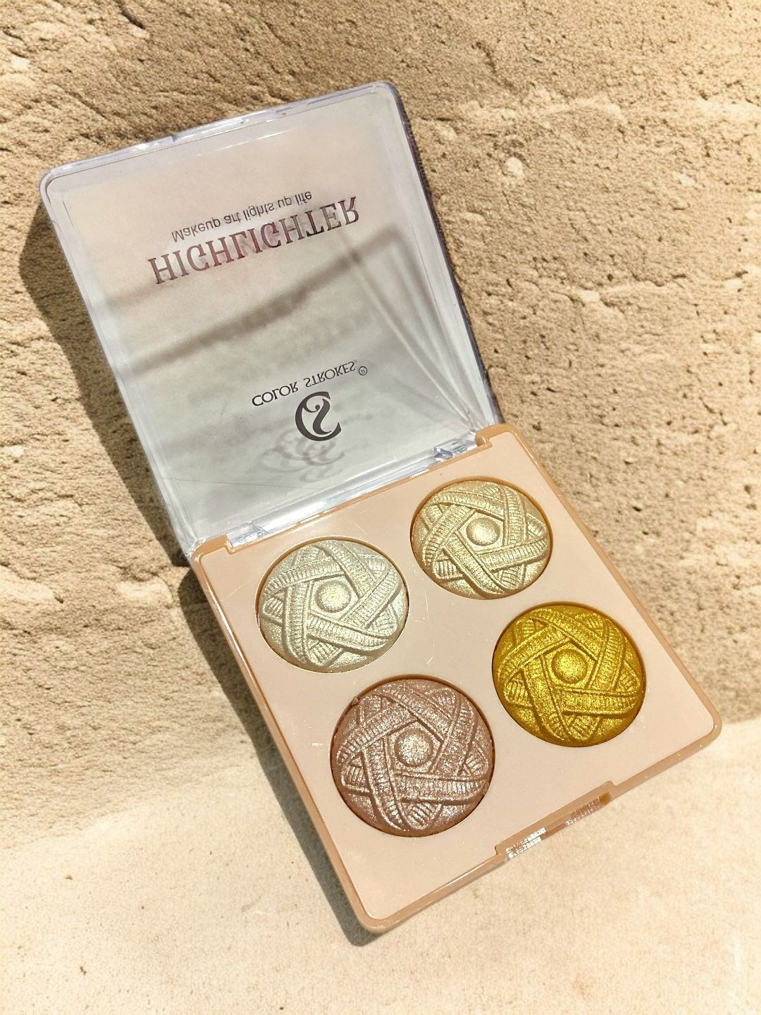 color strokes 4 Shades Highlighter Palette - 12 g - Shade- C