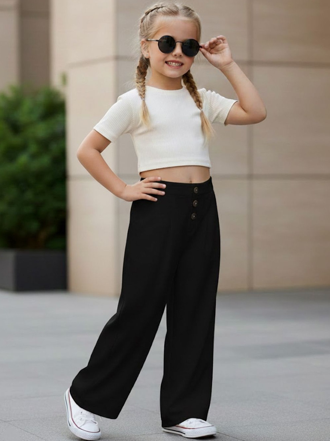 Cutiekins Girls Solid Mid-Rise Regular-Fit Trousers