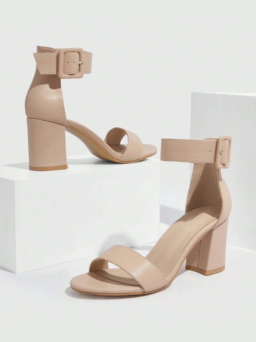 Gojiberry Leather Party Block Sandals with Buckles