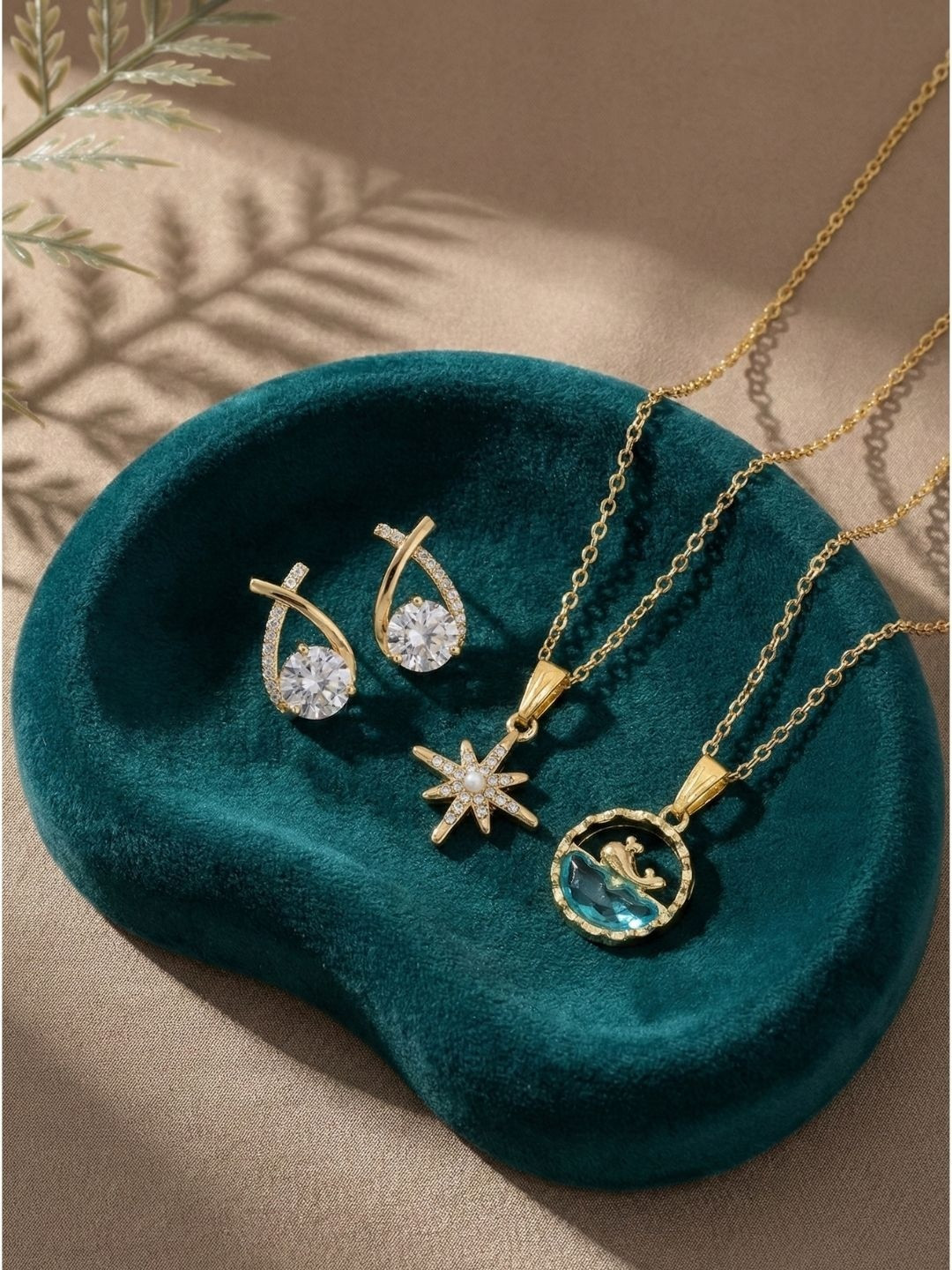 SZN Pack Of 2 Gold-Plated Stones-Studded Jewellery Set