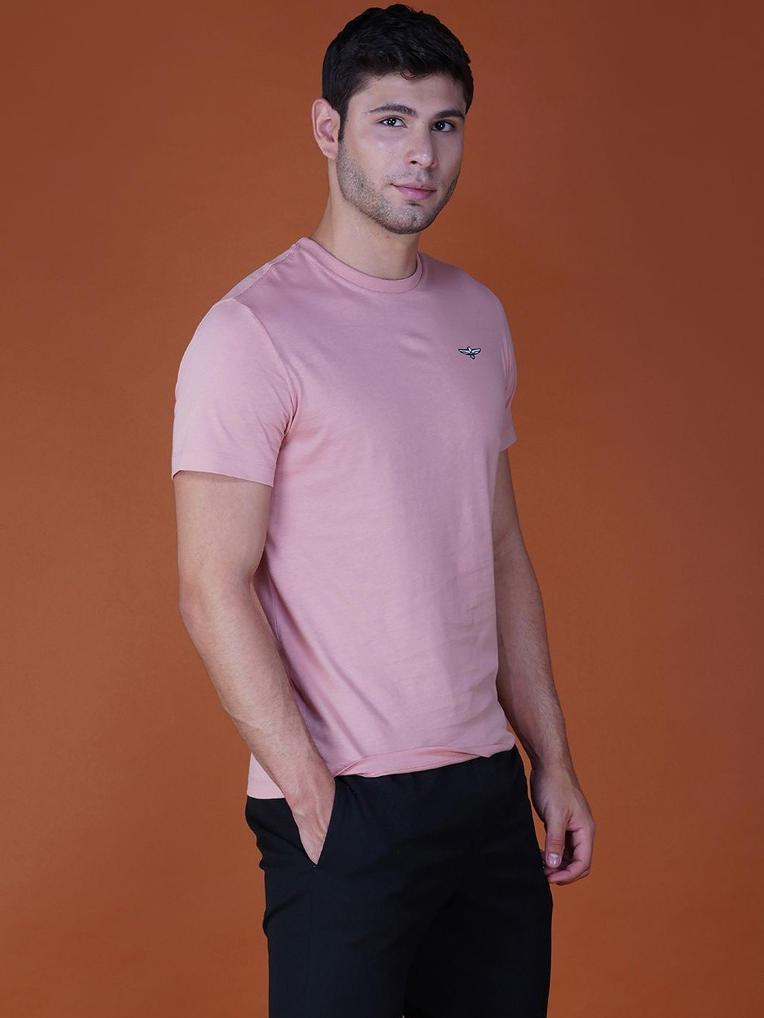 Zvezda Men Regular Fit Dusty Pink Round Neck Pure Cotton Solid T-Shirt