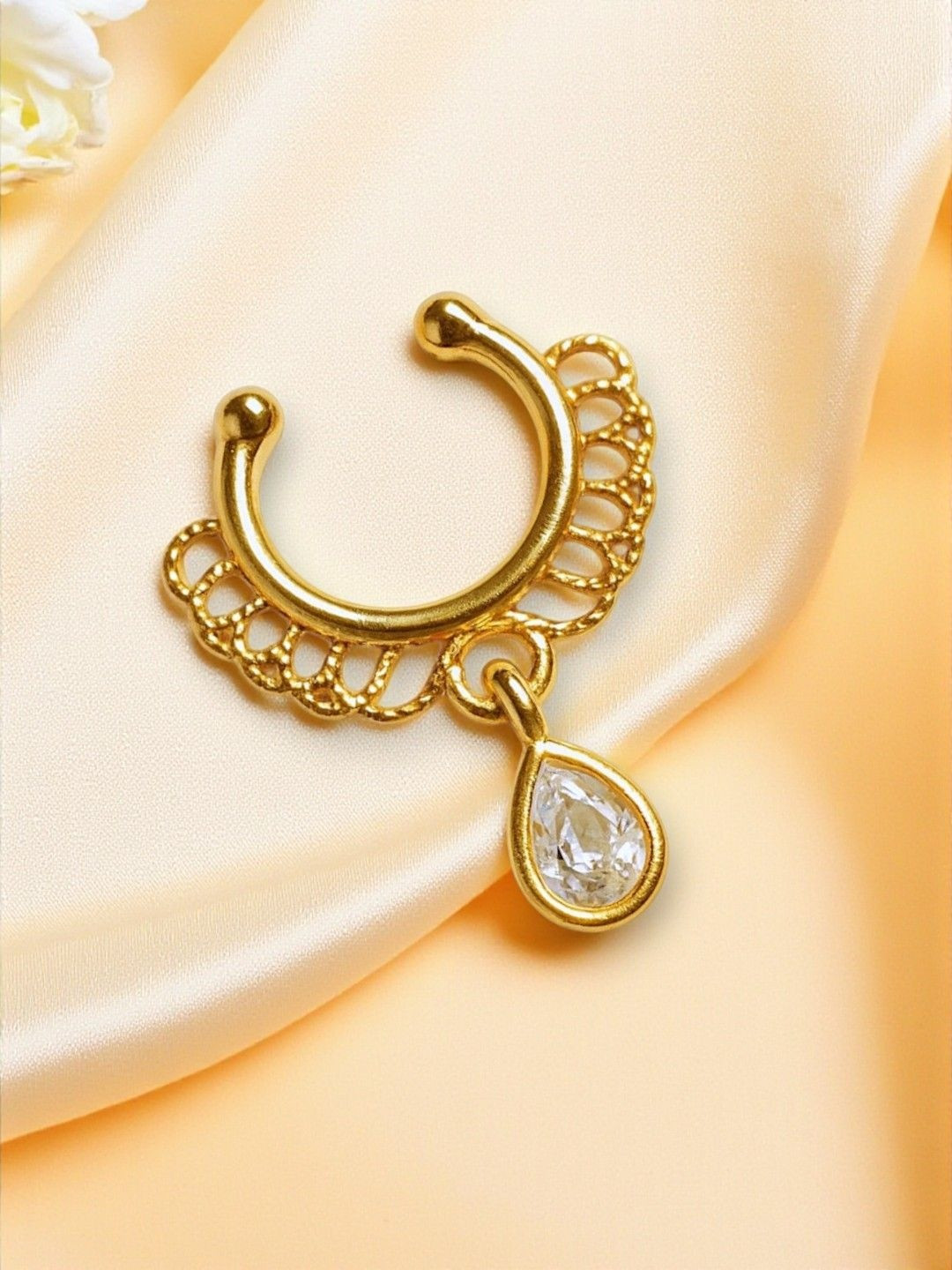 AccessHer Gold-Plated Artificial Stones and Beads Stud Nosepin