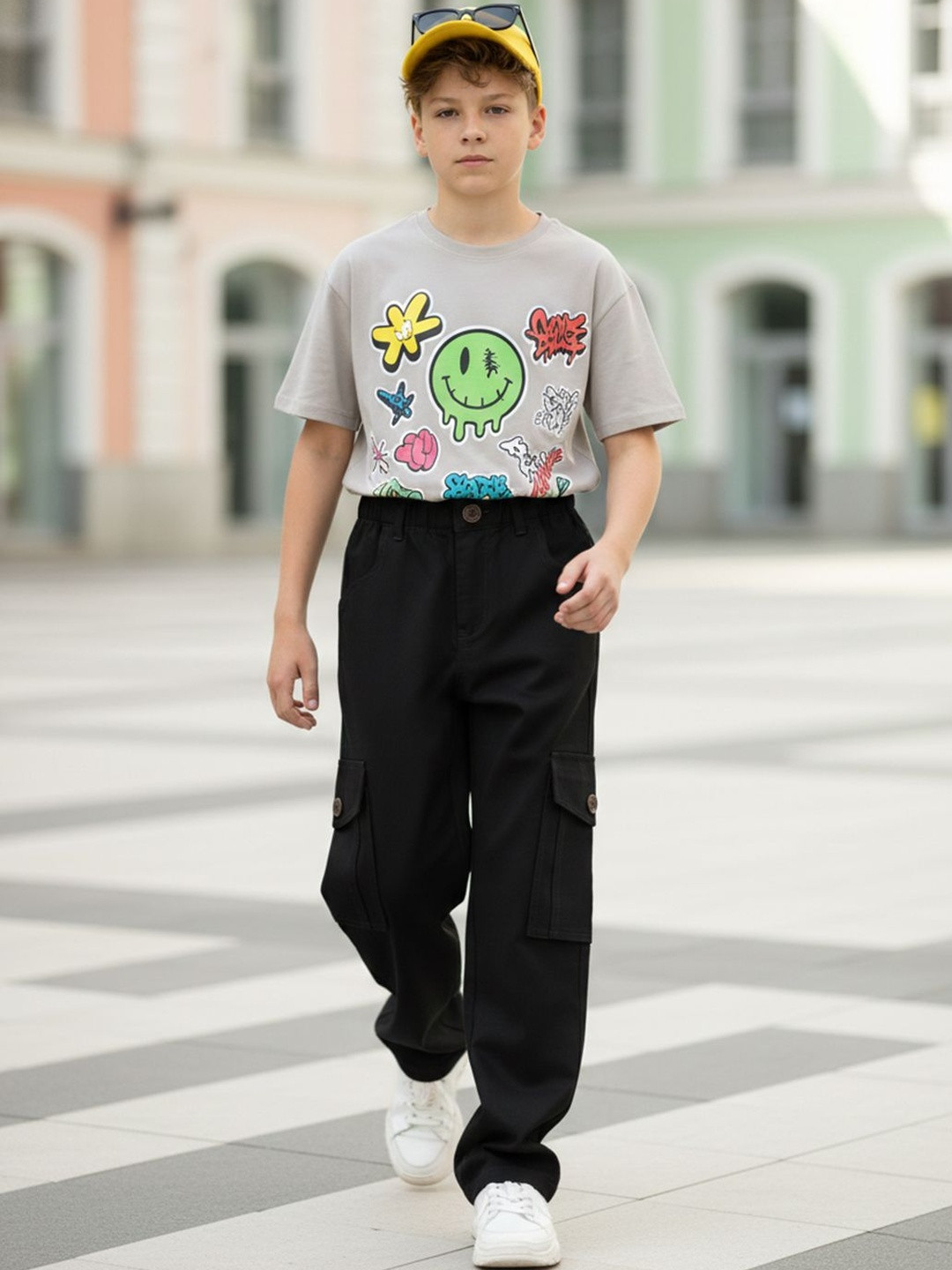 Cutiekins Boys Solid Mid-Rise Regular-Fit Cargo Pants