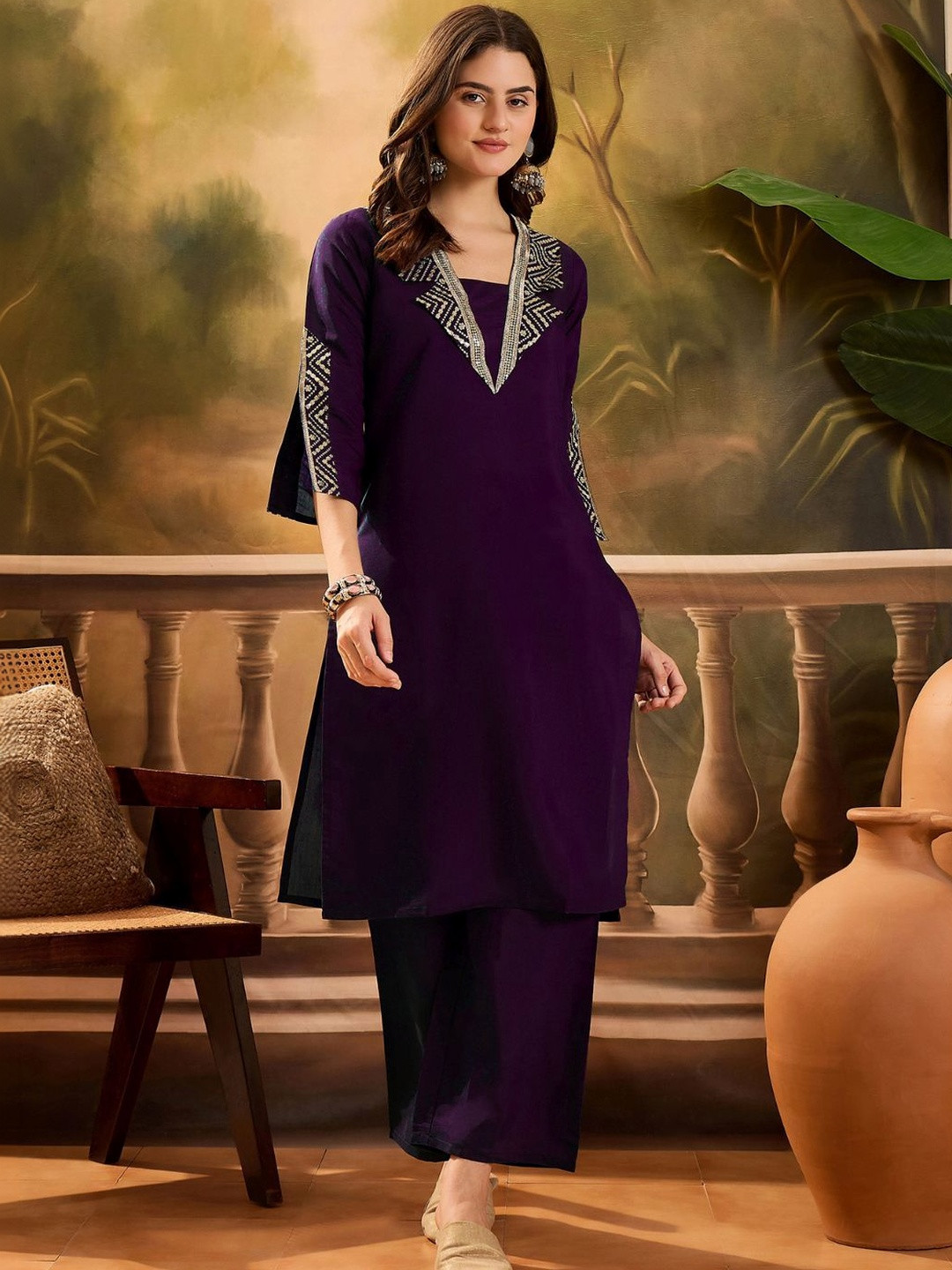 Youthnic Women Embroidered Regular Thread Work Kurta with Trousers