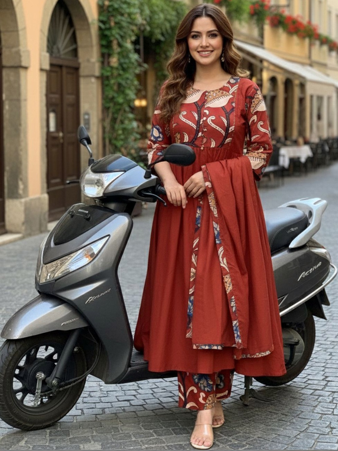 Aaghnya Women Ethnic Motifs Printed Empire Kurta with Trousers & With Dupatta