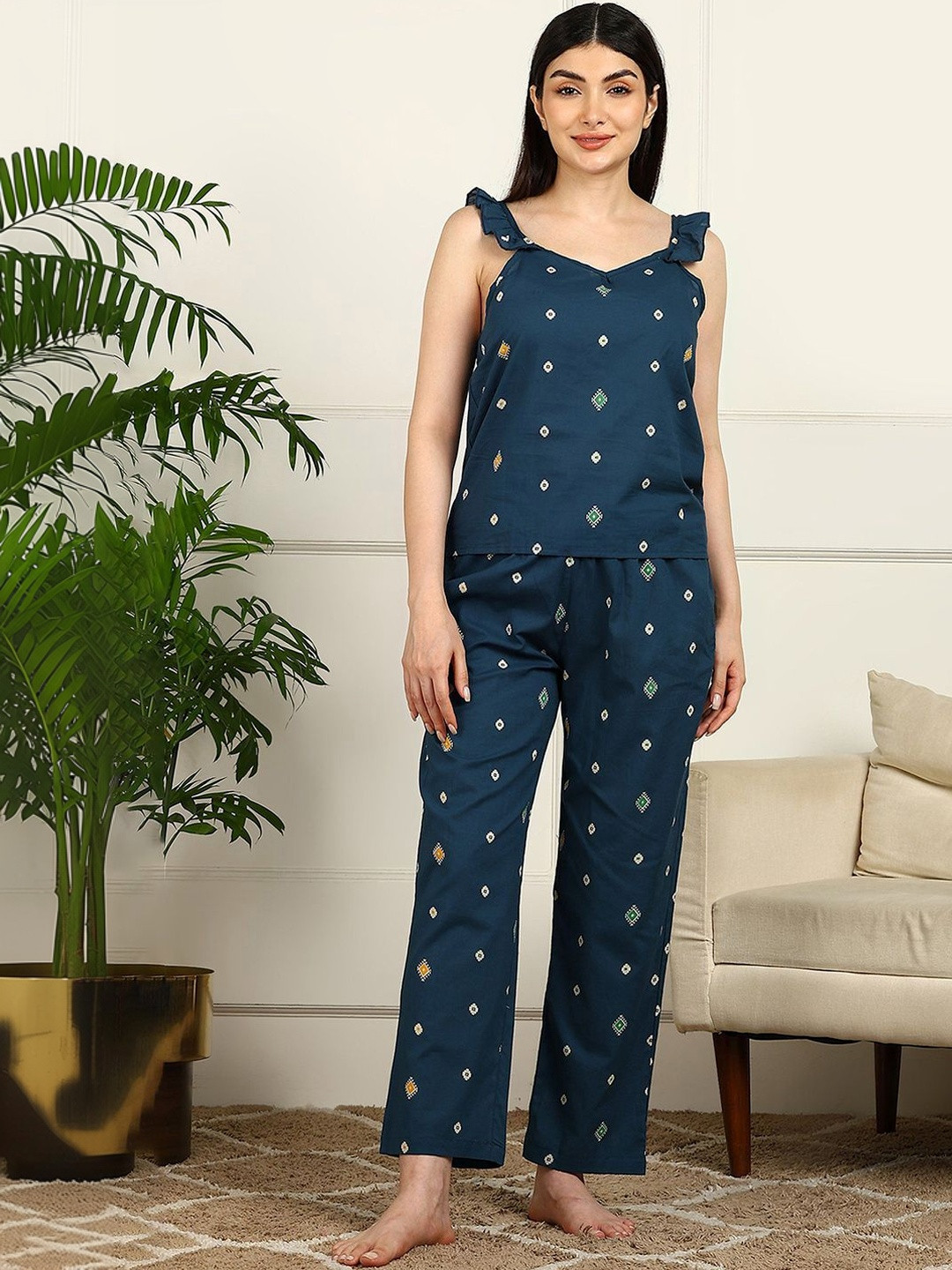 ELITRIX Women Ethnic Motifs Printed Shoulder Straps Top & Pyjamas