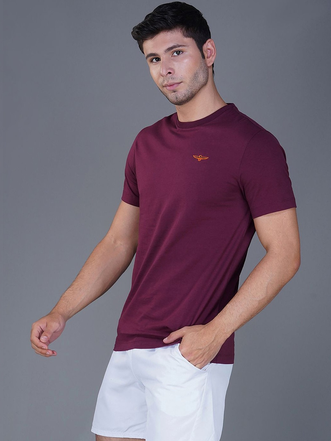 Zvezda Men Regular Fit Maroon Round Neck Pure Cotton Solid T-Shirt