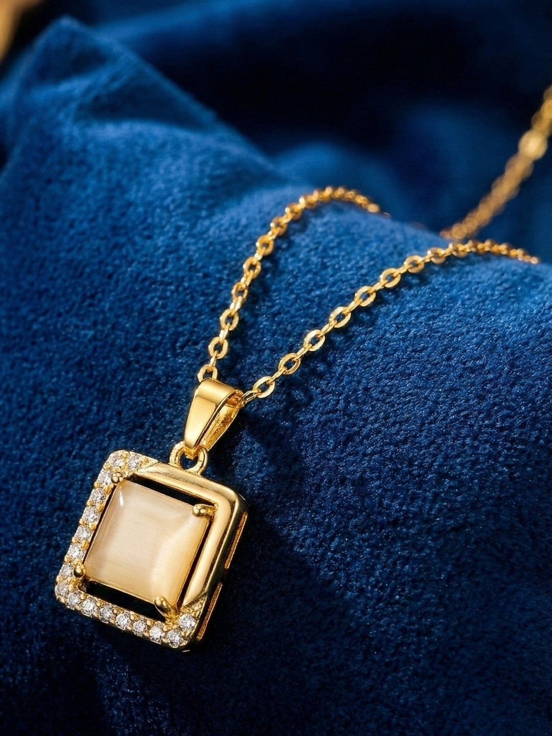LAKSH Gold-Plated Necklace