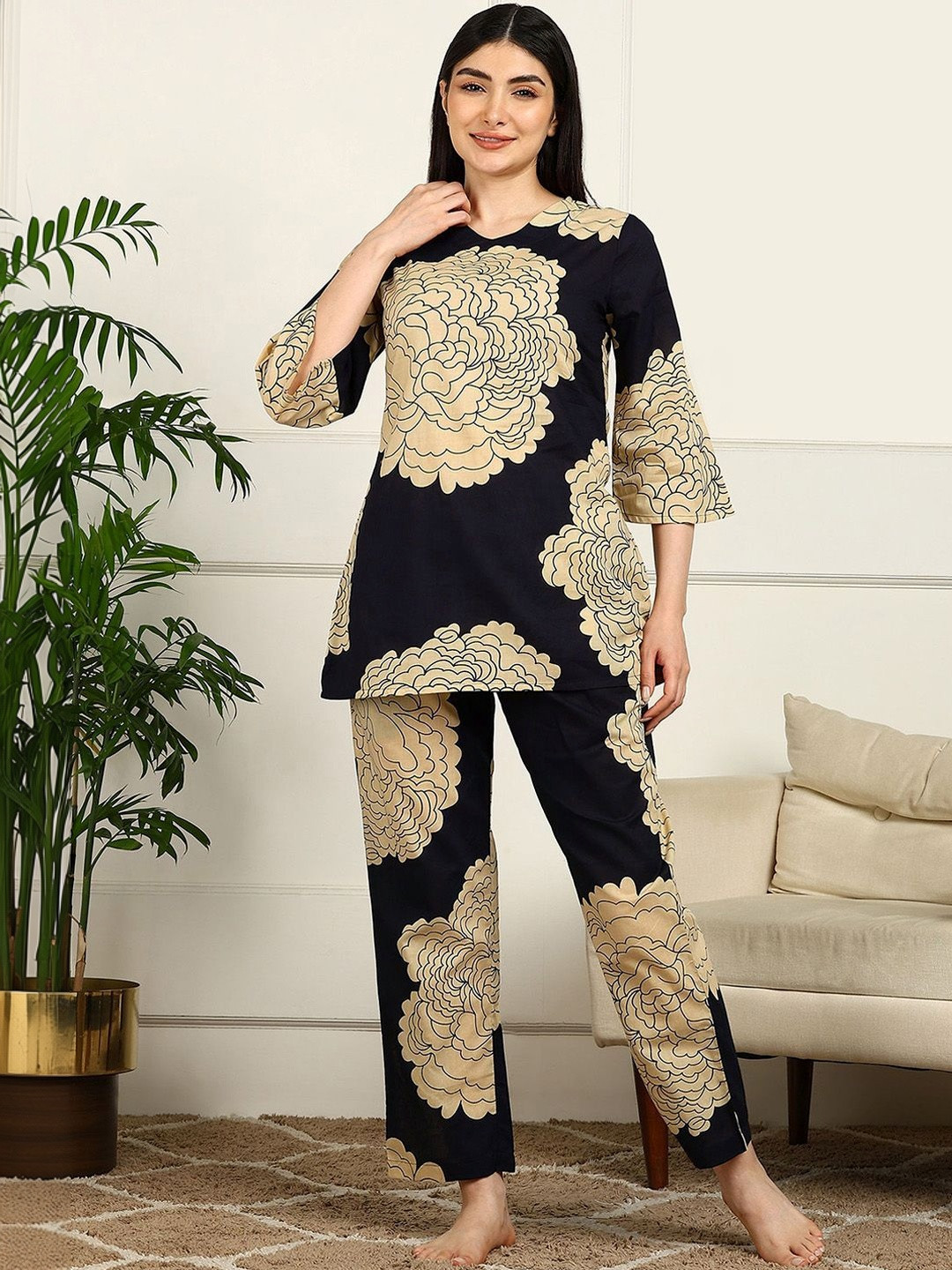 ELITRIX Women Floral Printed Night suit