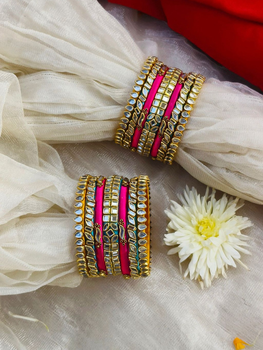 ADVIKA CREATIONS Set of 16 Kundan Bangle