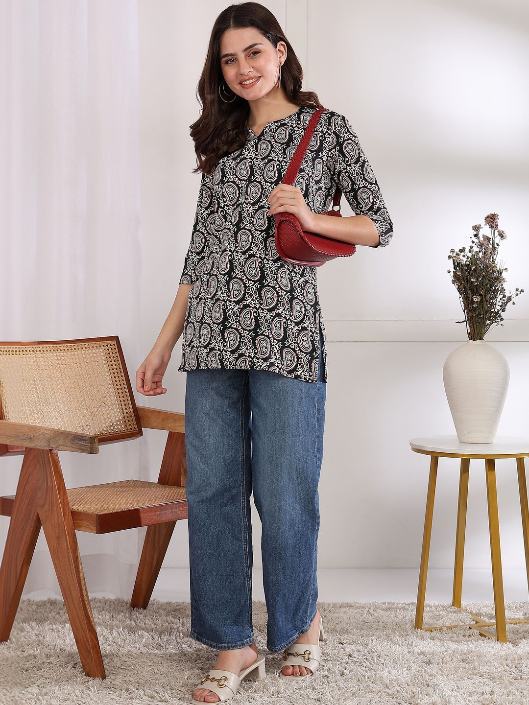 JANKHI Ethnic Printed Notch Neck Kurtis