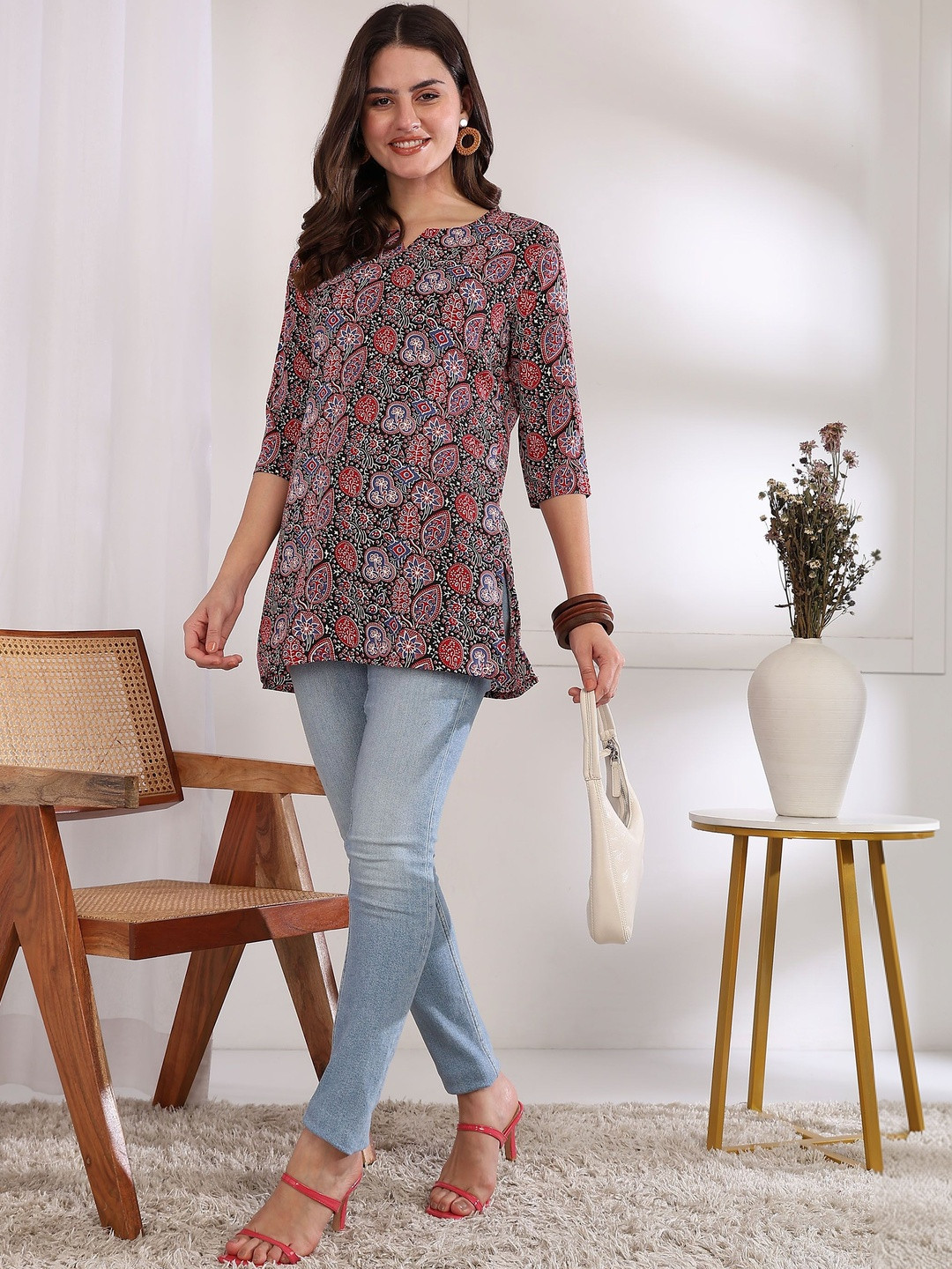 JANKHI Ethnic Printed Notch Neck Kurtis