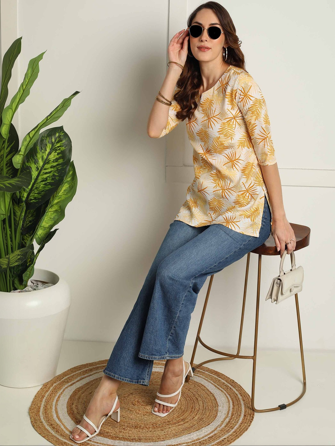 JANKHI Tropical Print Tropical Crepe Top