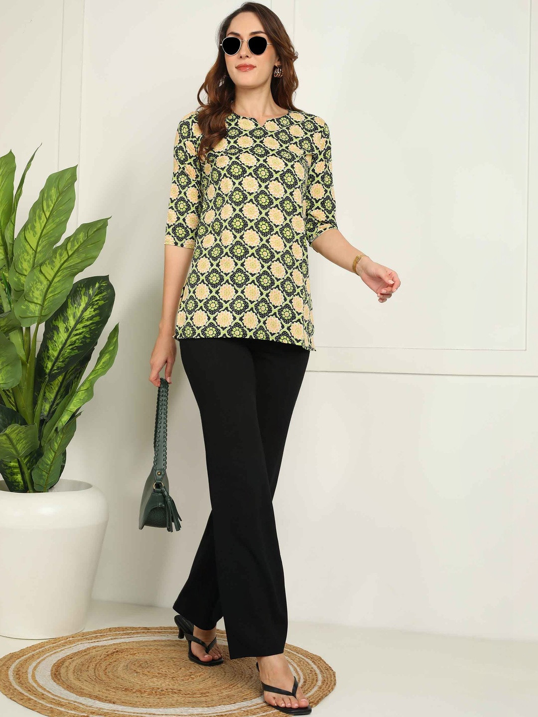 JANKHI Geometric Print Crepe Top