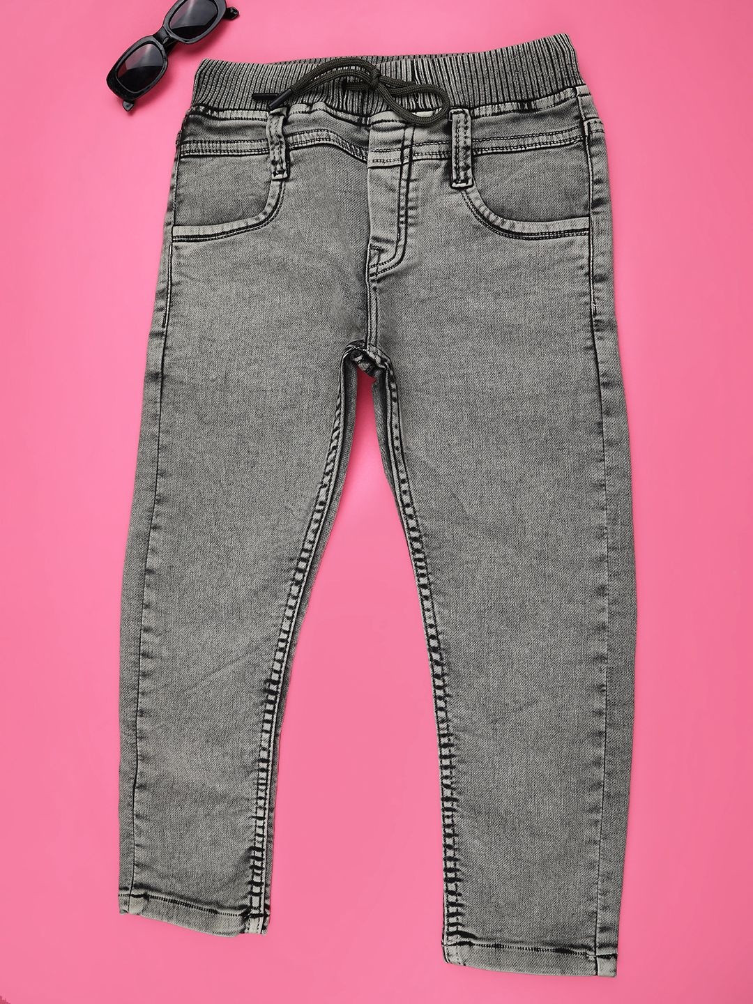 V-Mart Boys Regular Fit Mid-Rise Light Fade Stretchable Jeans
