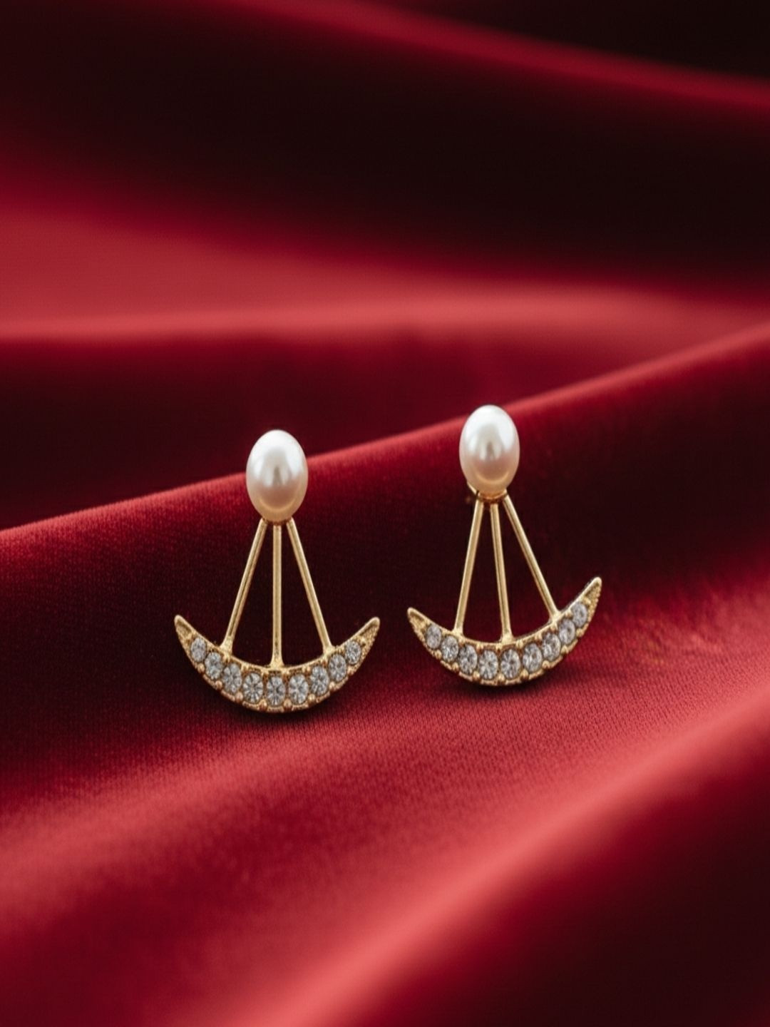 QIOA Crescent Shaped Studs Earrings