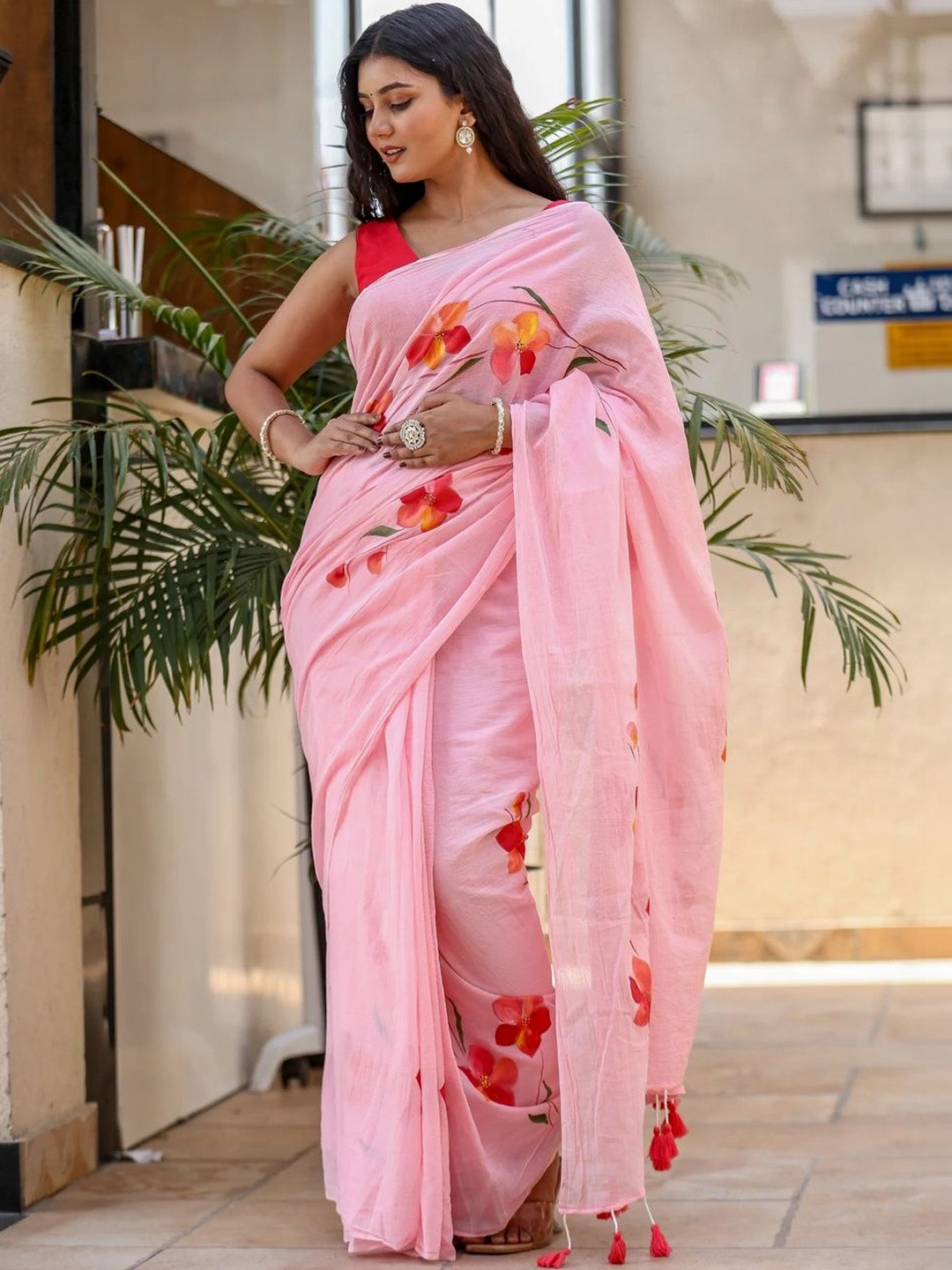 SILKWEAR Floral Linen Blend Designer Saree