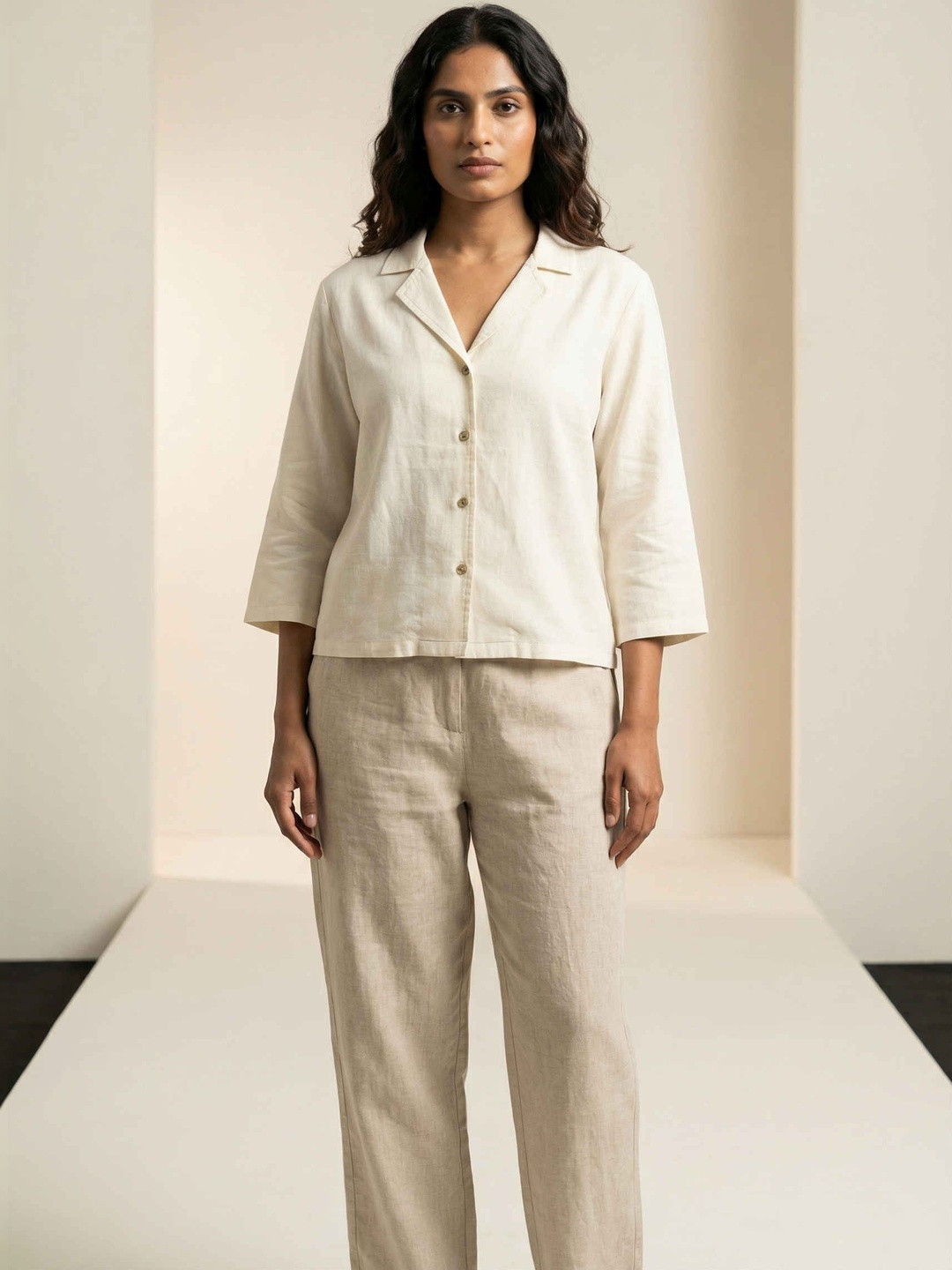 dhaaga Women Pure Linen Solid Top
