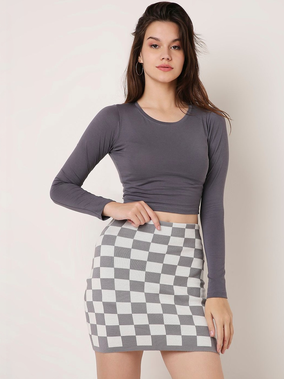 Grey crop regular top