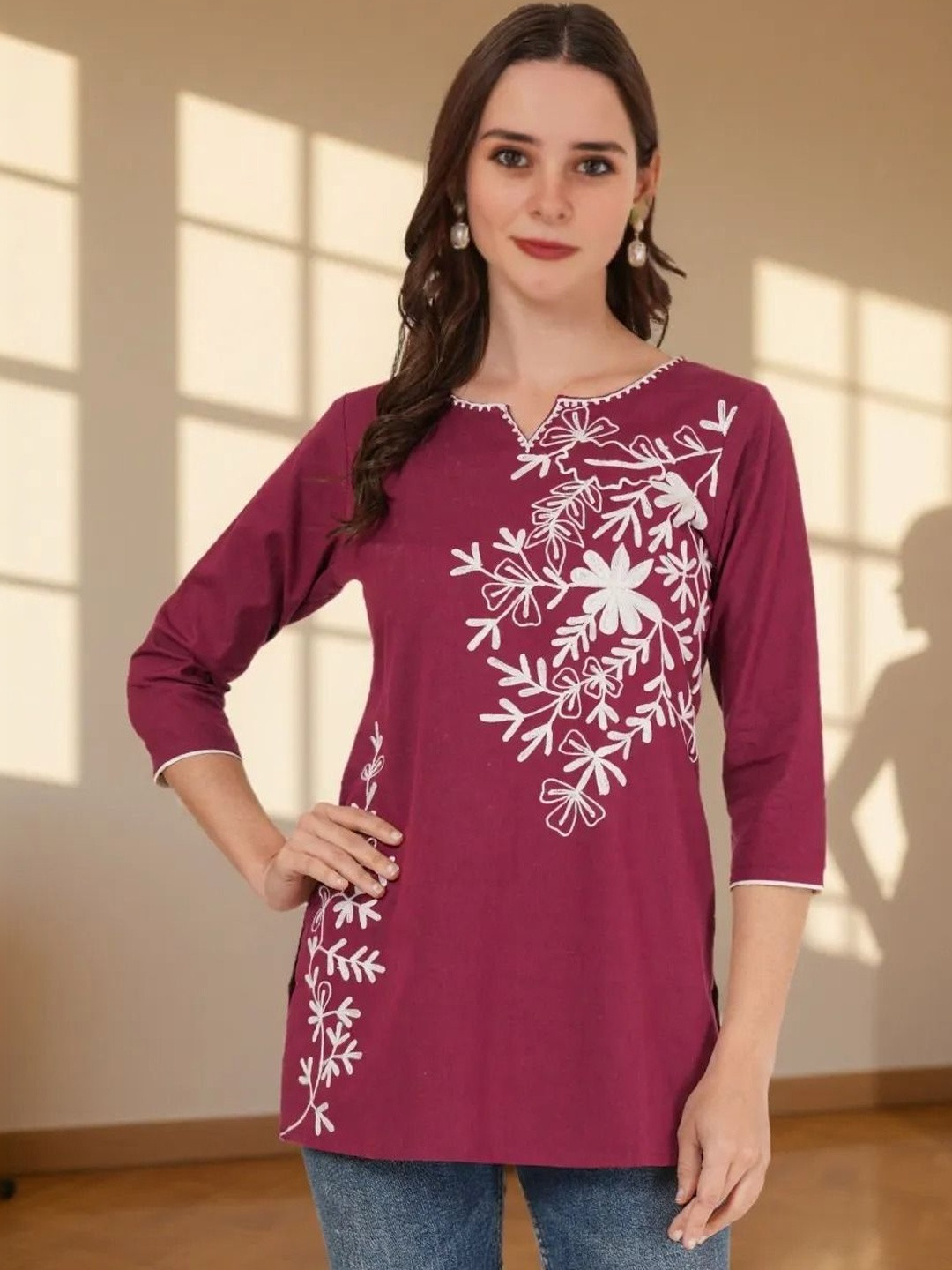 Hyba Floral Embroidered V-Neck Thread Work Pure Cotton Thread Work Kurti