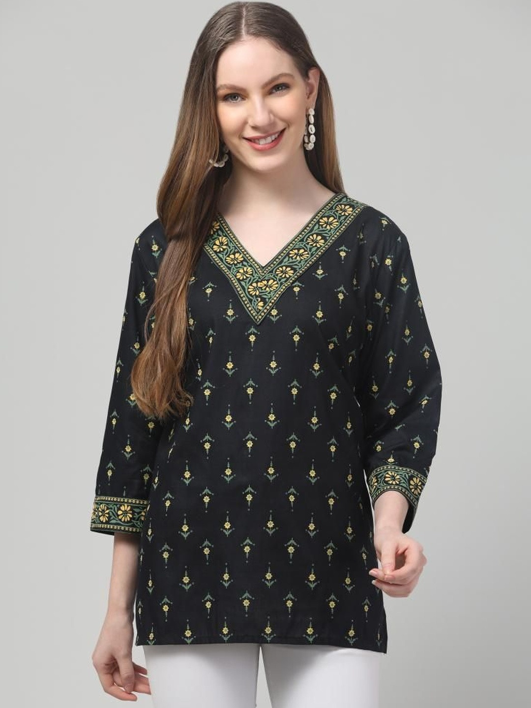 SYNTHIFY Floral Printed V-Neck Kurti