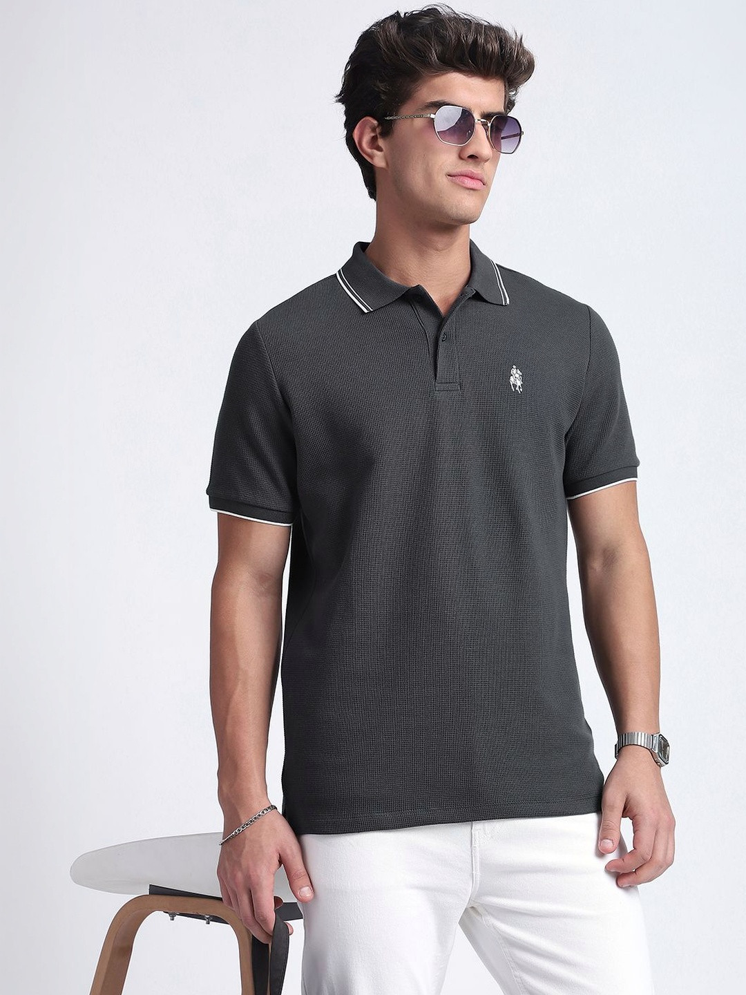 R&B Men Polo Collar Slim Fit T-shirt