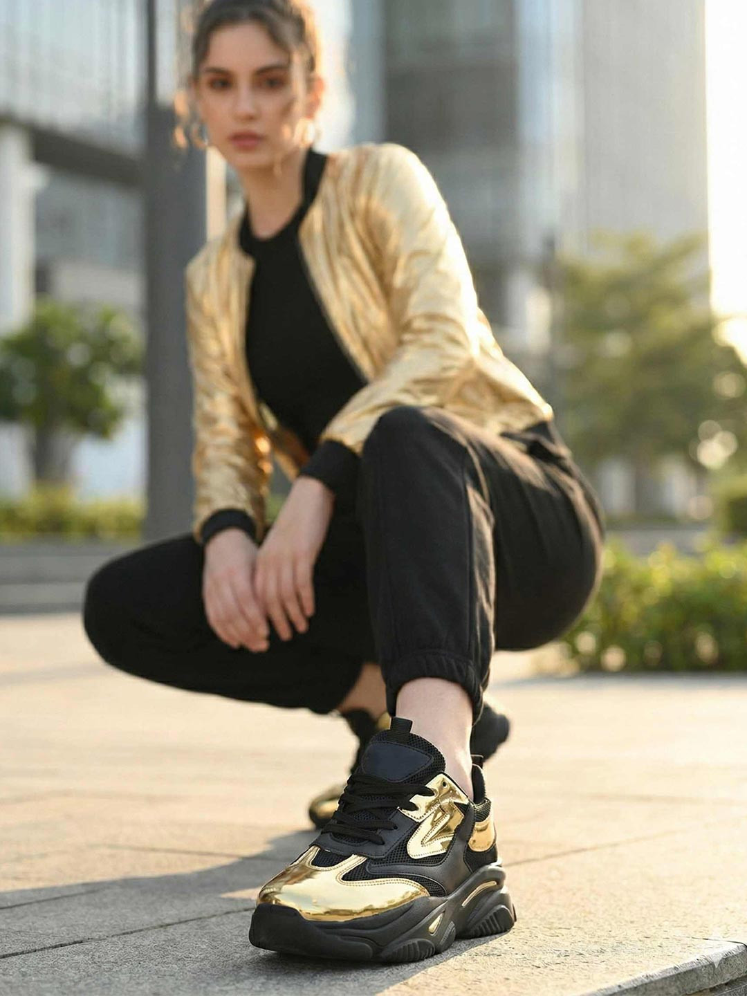DODA Women Colorblock Lace Up Sneakers