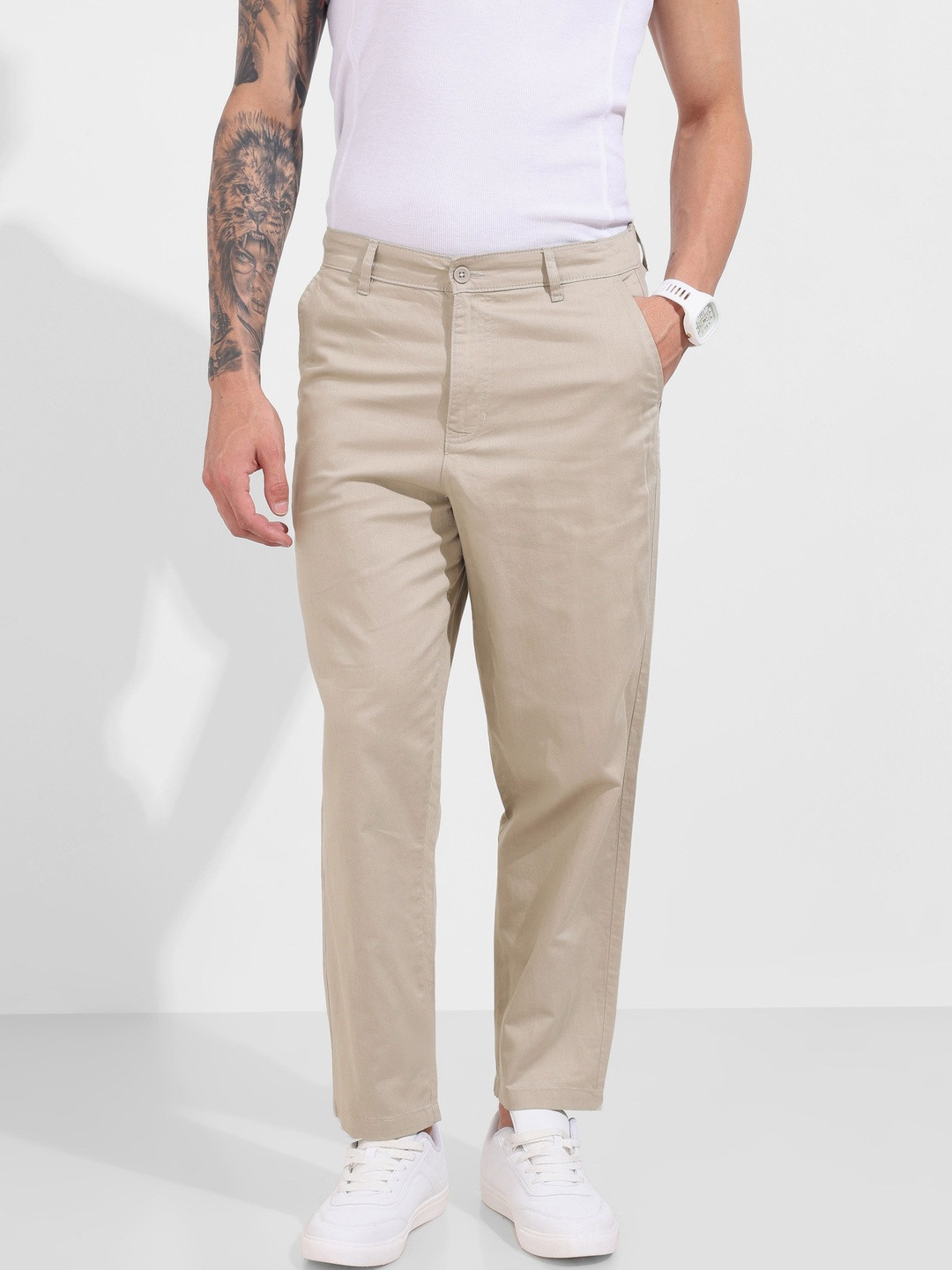 The Indian Garage Co Men Relaxed Fit Mid-Rise Elasticated Waist Linen Trousers