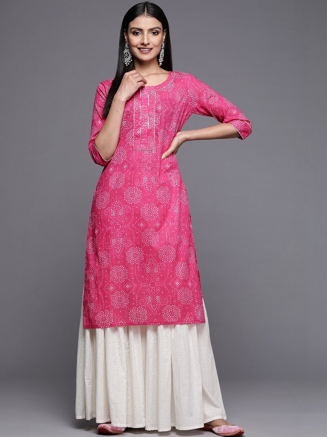 Amayra Women Bandhani Mirror Work Kurta