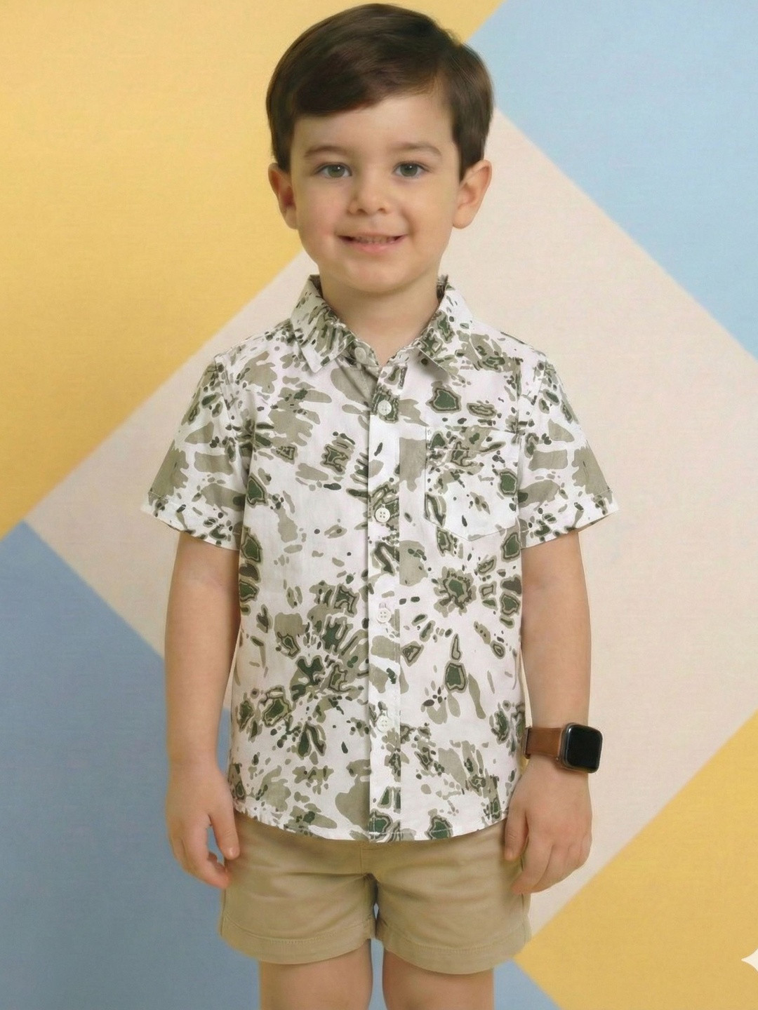 RAVYA TRENDZ Boys Classic Printed Casual Shirt