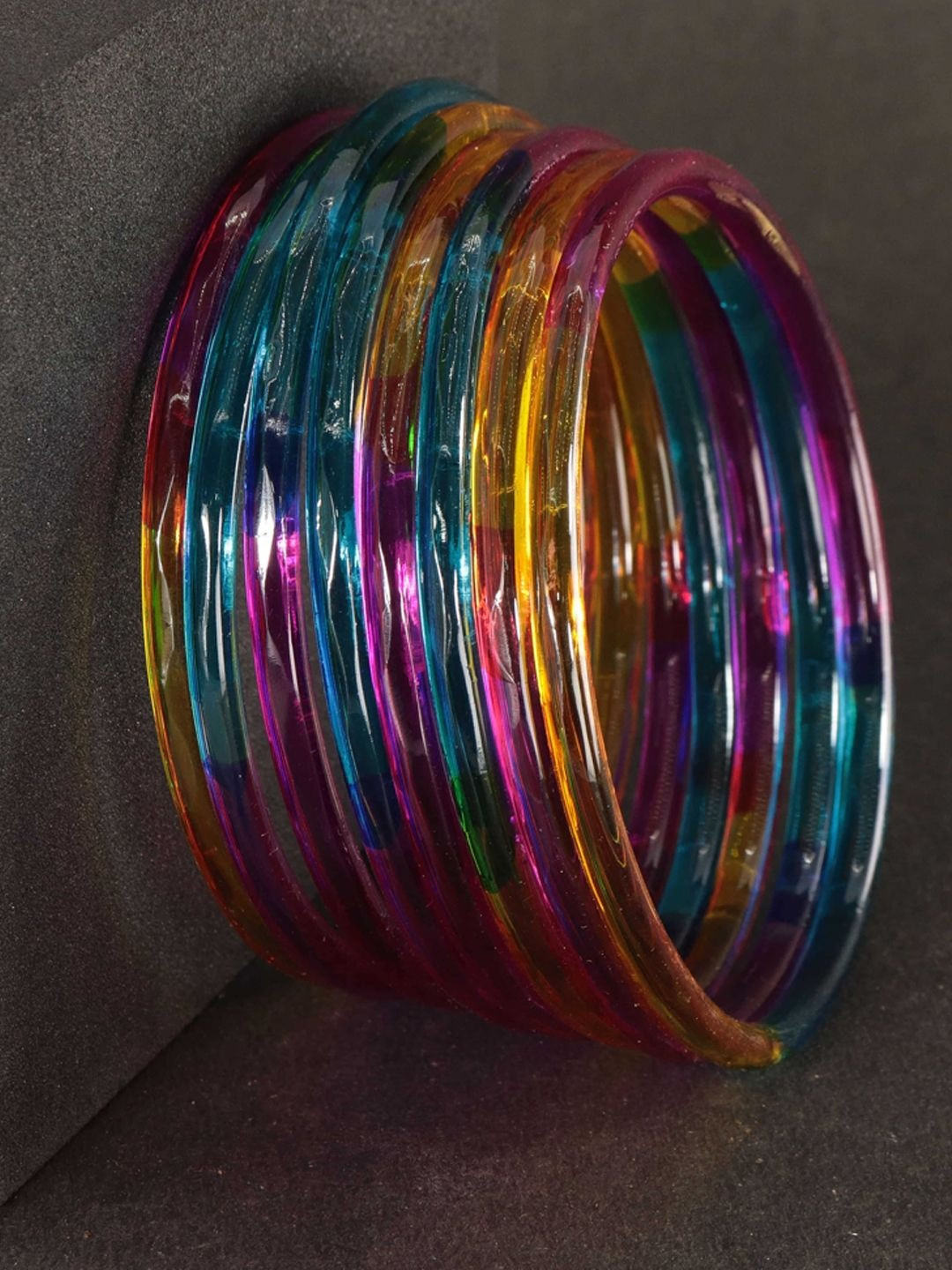 ZULKA Set Of 8 Glass Kada Bangles