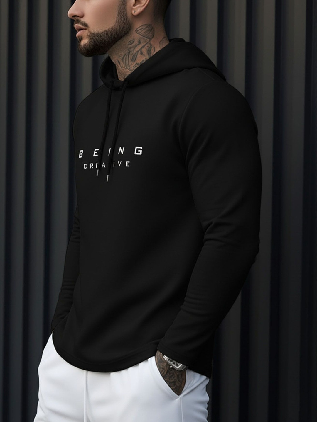 THE BEETEL HOUSE Men Typography Printed Hooded T-shirt