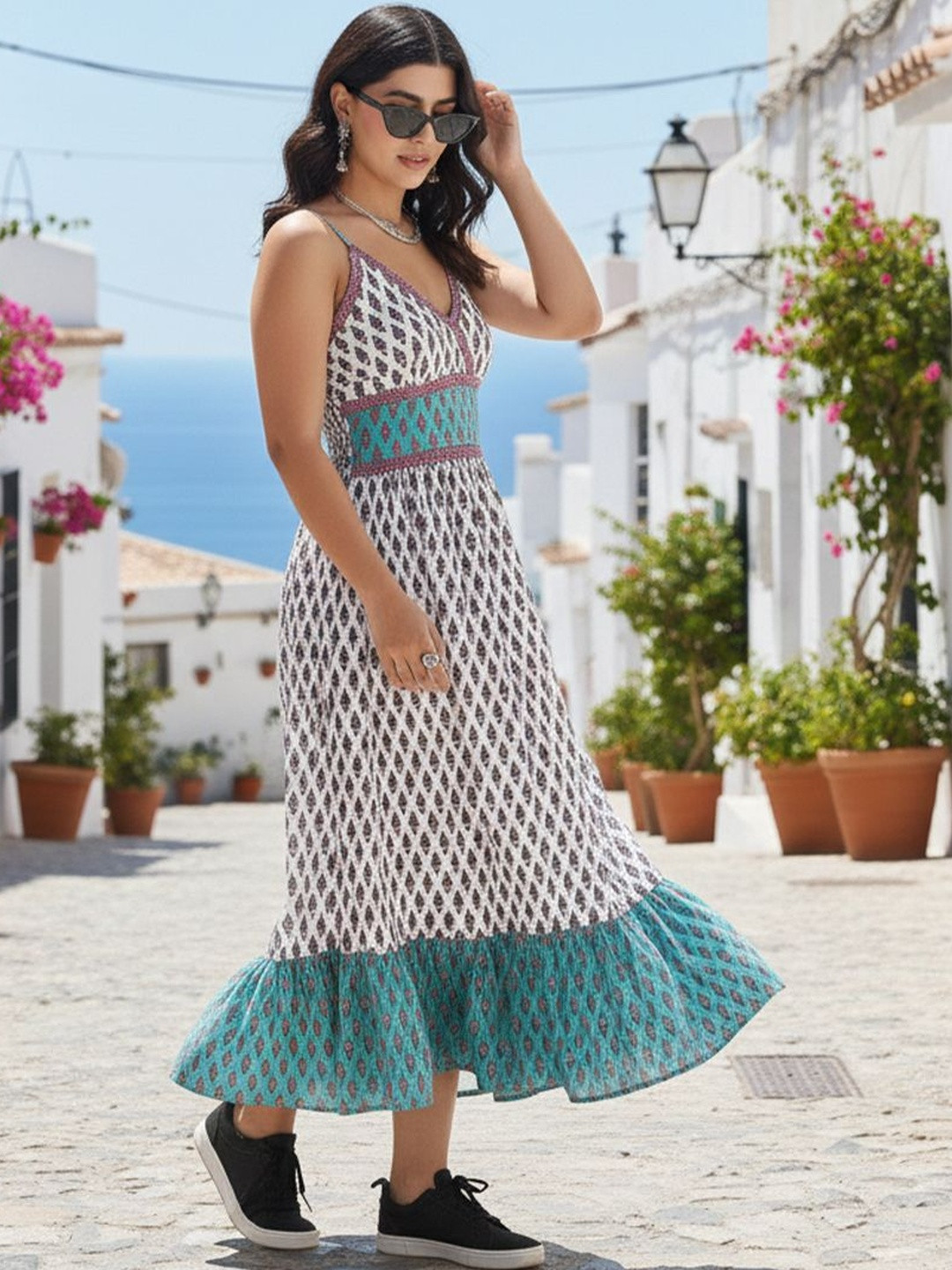 AADVIKA Geometric Print Casual Midi Dress