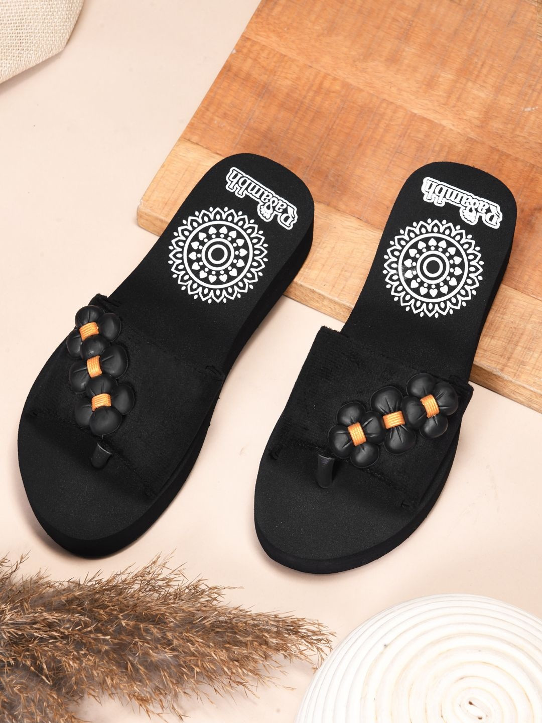 Rasambh Women Embellished Sliders