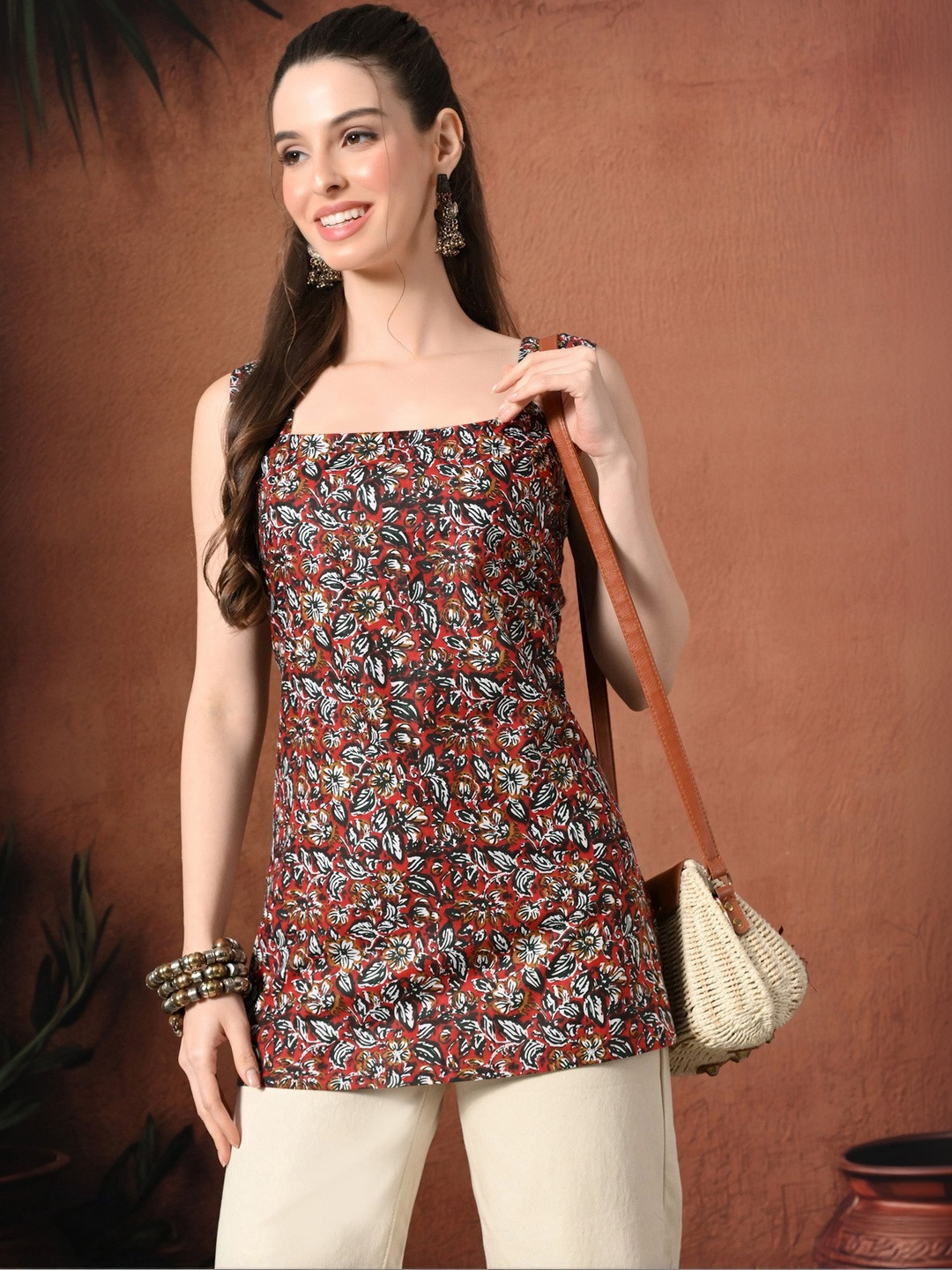 Anouk Rustic Botanical Printed Square Neck Pure Cotton Kurti