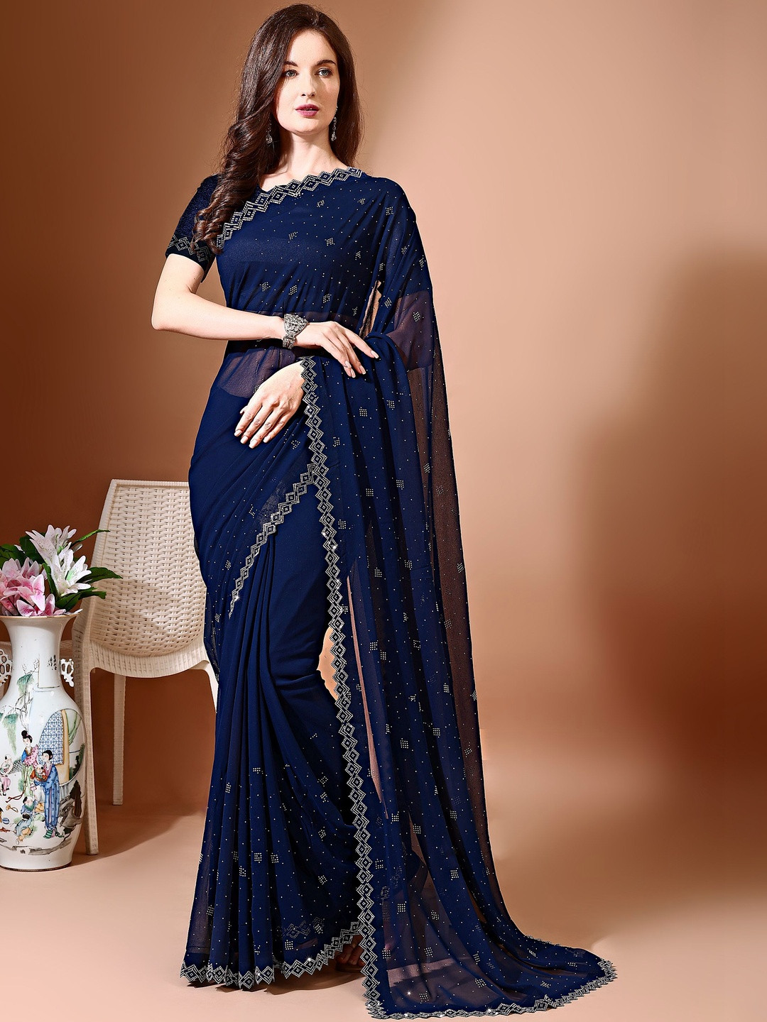 Vibhagyaa Embellished Sequinned Poly Chiffon Saree