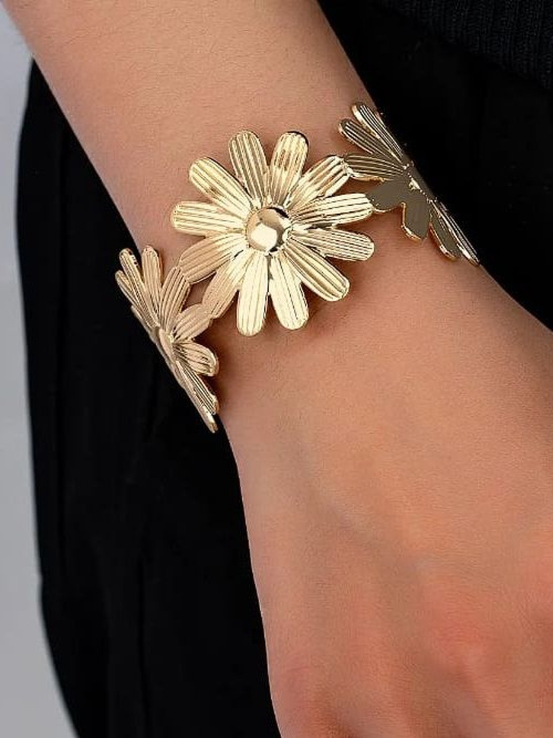 MADDY SPACE Women Gold-Plated Cuff Bracelet