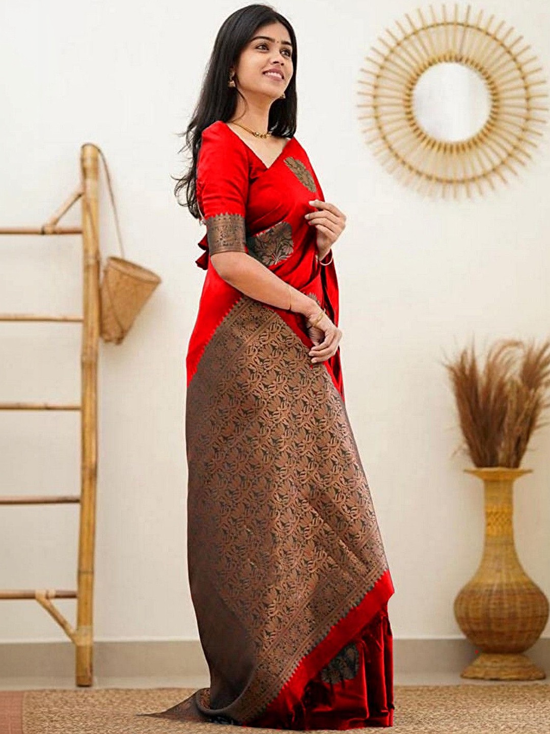 JANOI Ethnic Motifs Zari Silk Blend Handloom Banarasi Saree