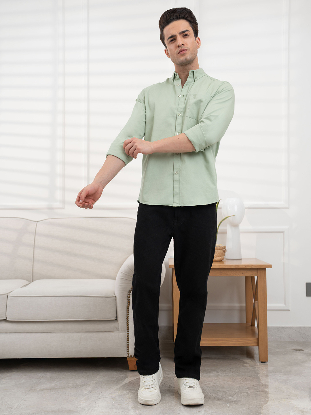 Red Tape Men Solid Button-Down Collar Pure Cotton Effortless Casual Style Casual Shirt