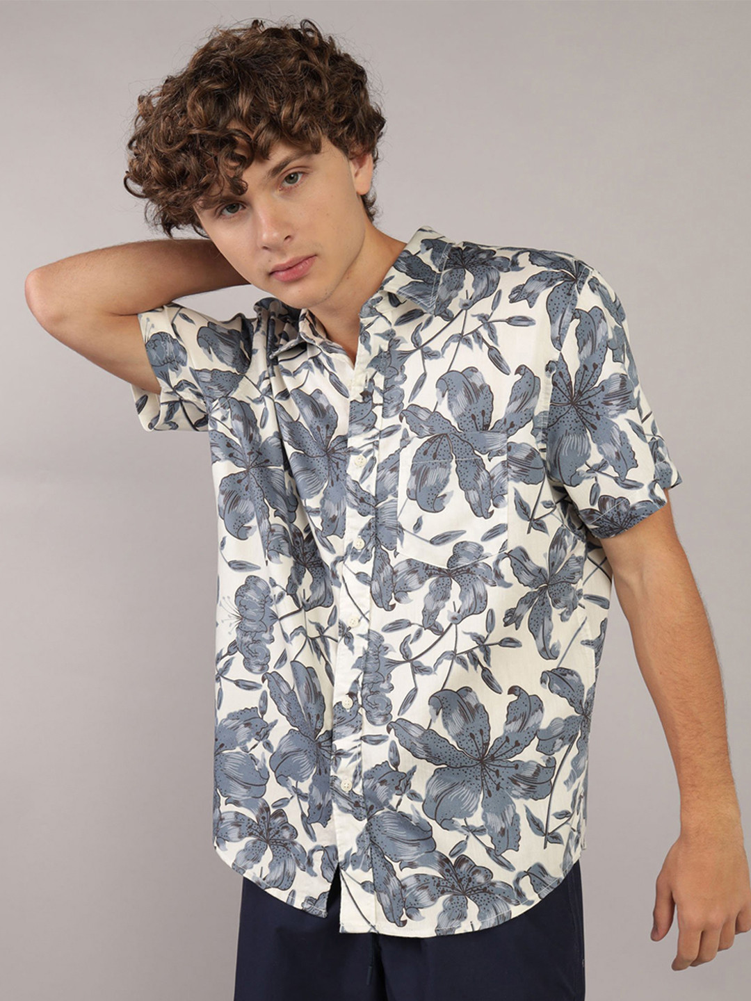 AMERICAN EAGLE OUTFITTERS Men Floral Printed Casual Shirt