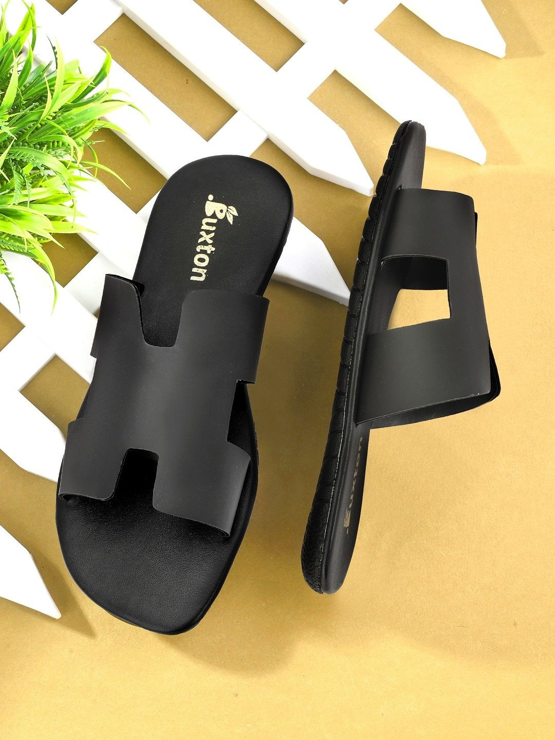 Buxton Men Sliders